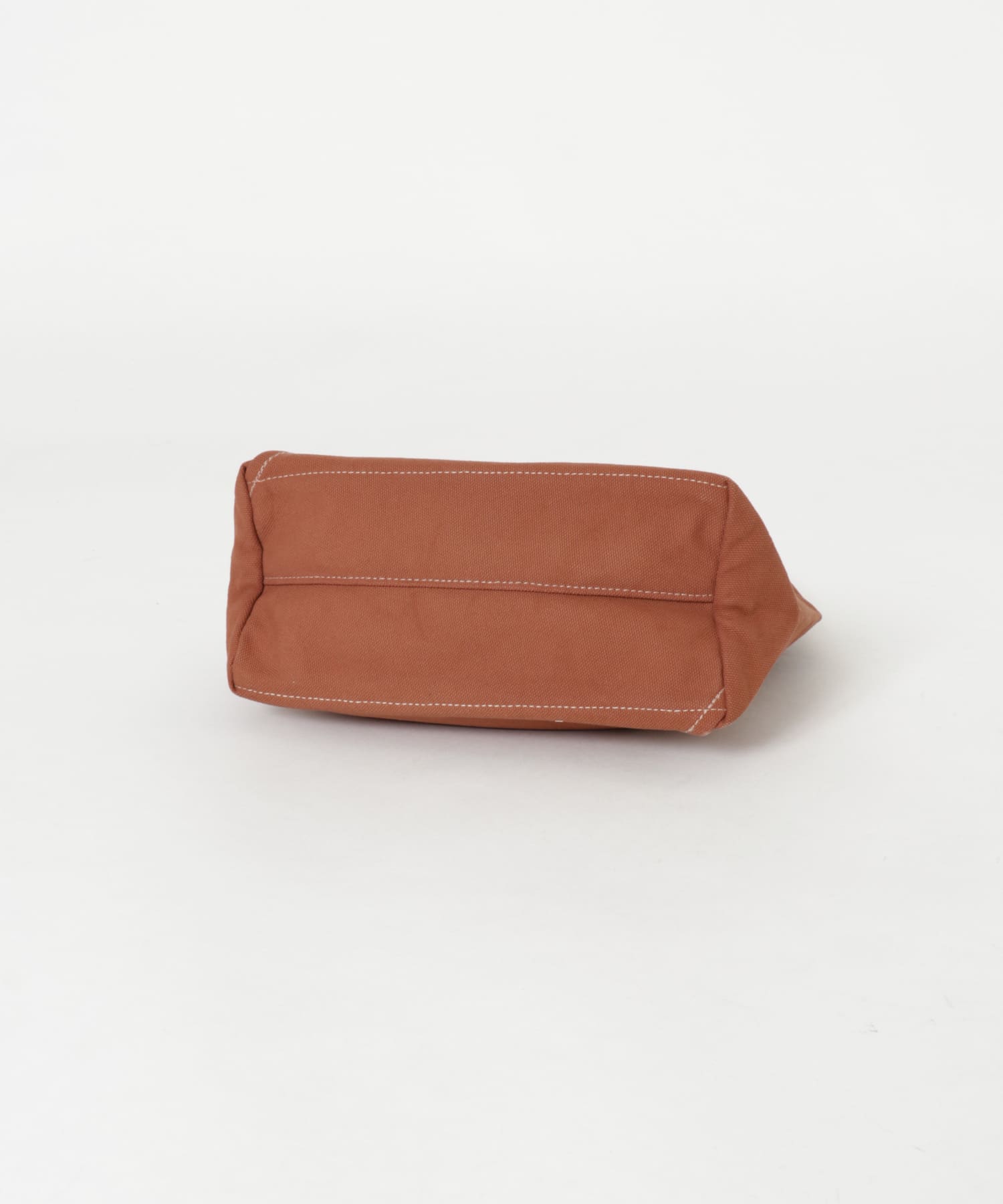 KAMARO’AN　WovenTriangle Bag36 Ochre-Red one