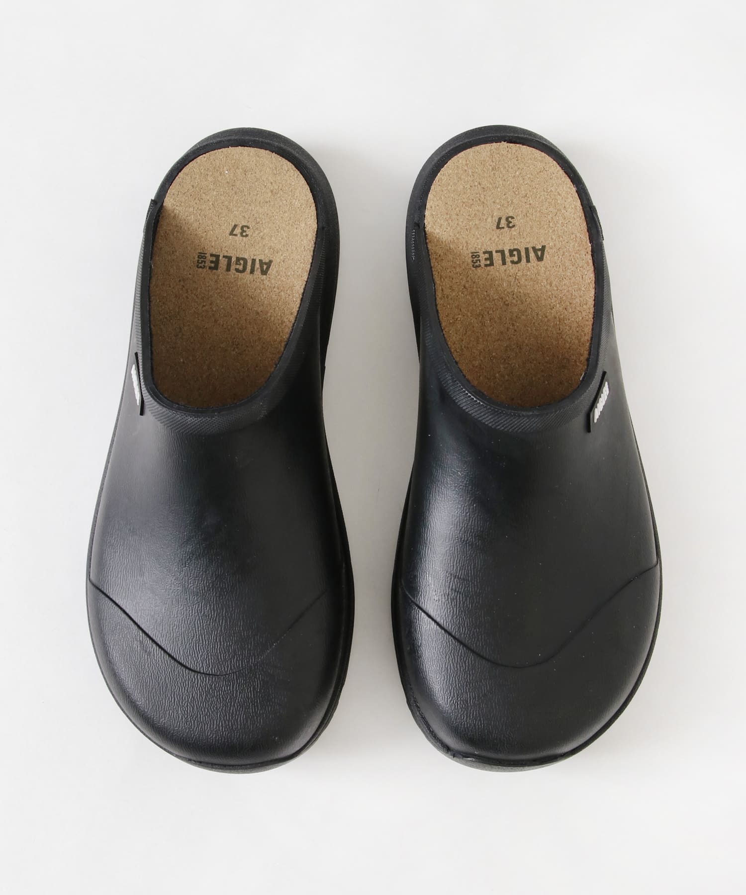 BLACK A