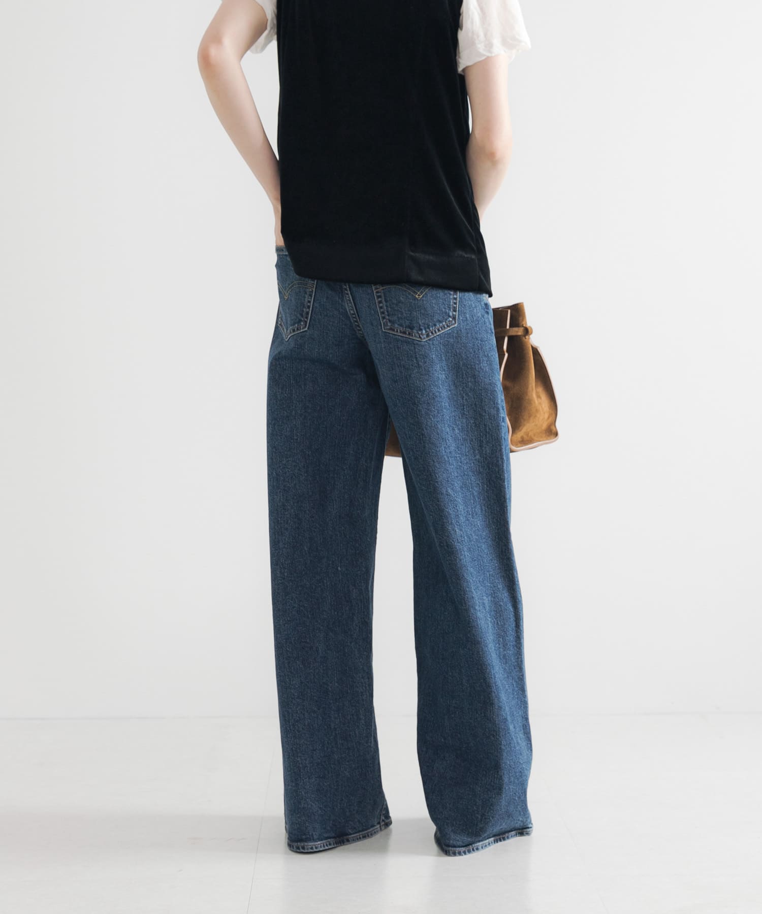 身長：170cm サイズ：27