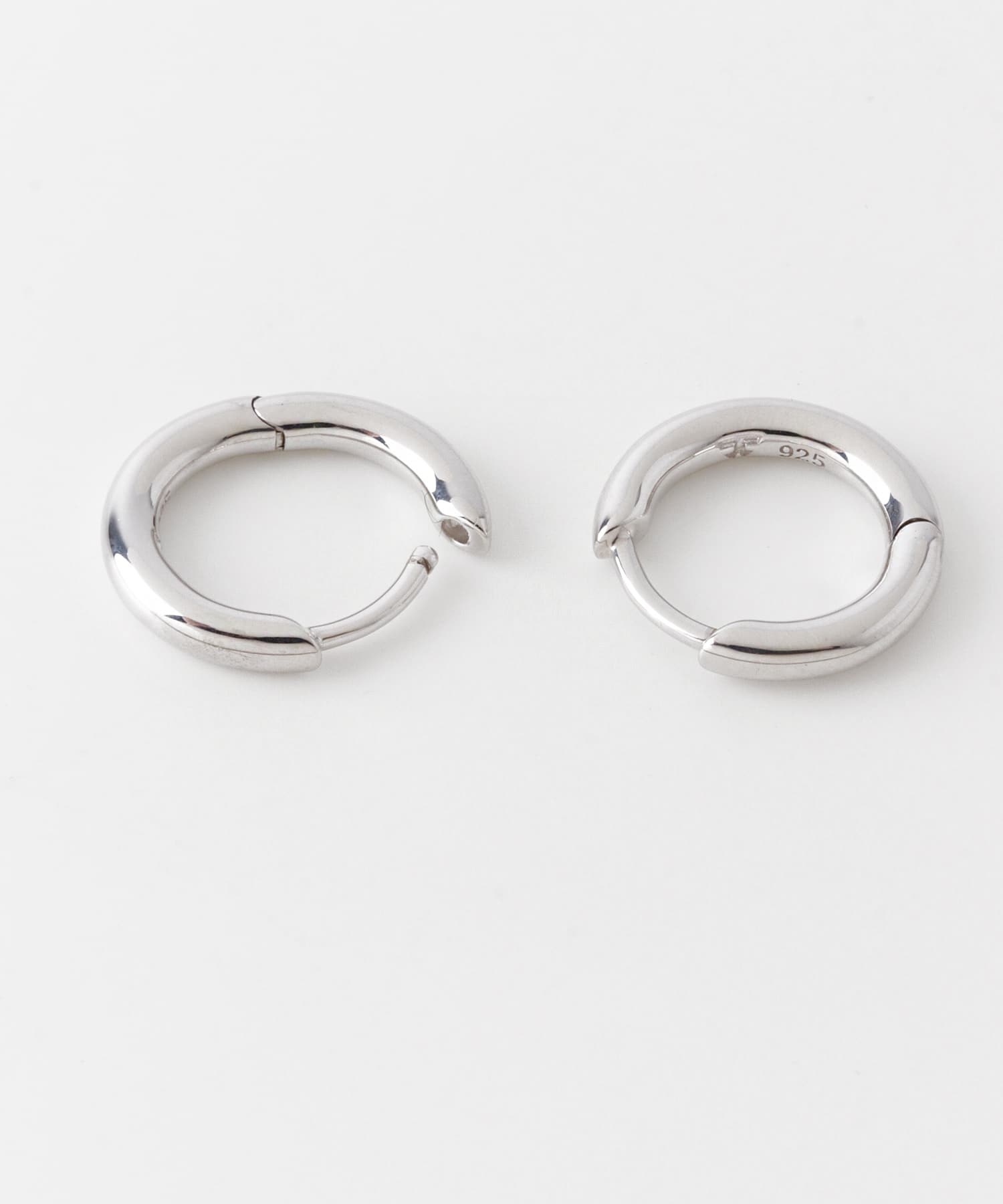 TOM WOOD　Classic Hoops Small SILVER -
