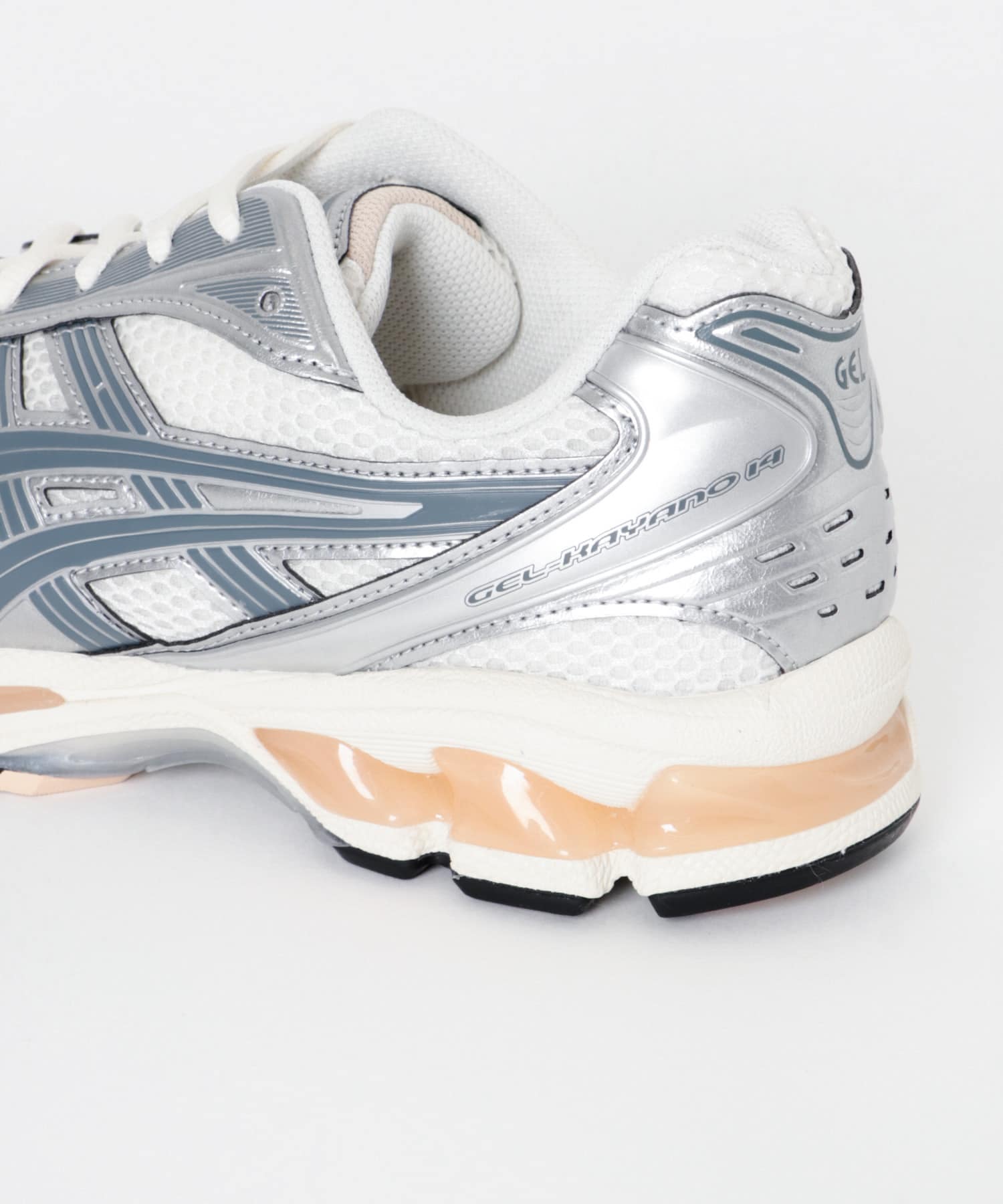 ASICS　GEL-KAYANO 14 109 C/IRON 23.5
