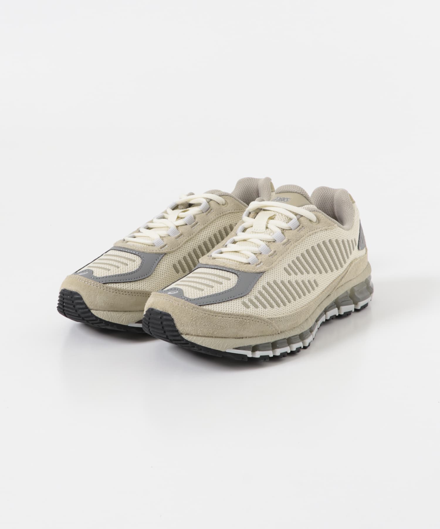 ASICS　GEL-QUANTUM 360 l AMP