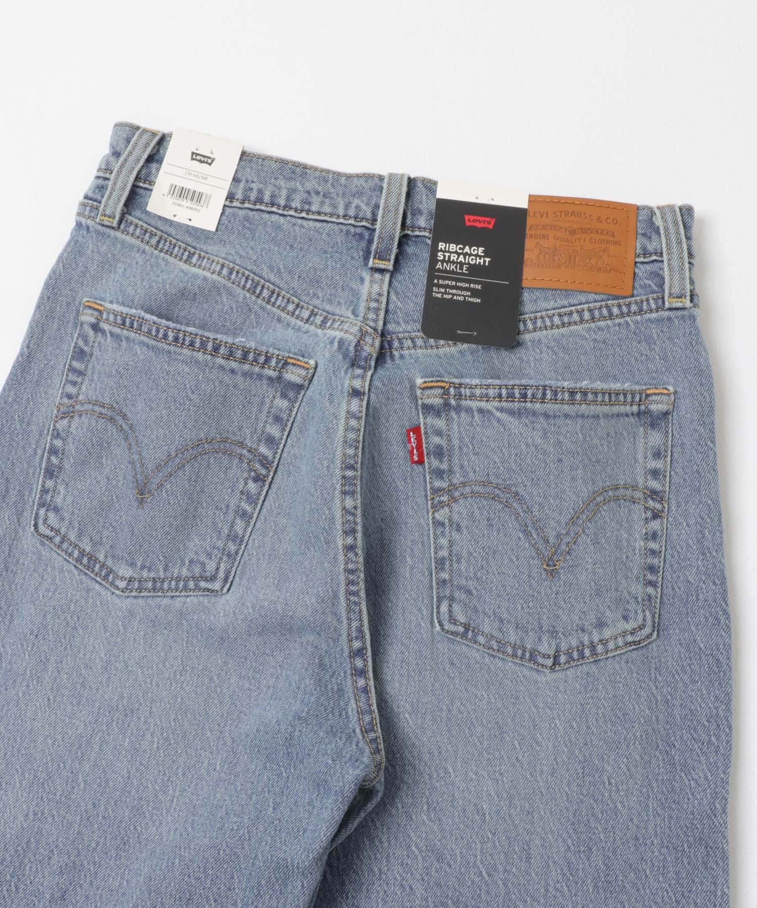 Levi’s　RIBCAGE STRAIGHT ANKLE Q MOTHER 26