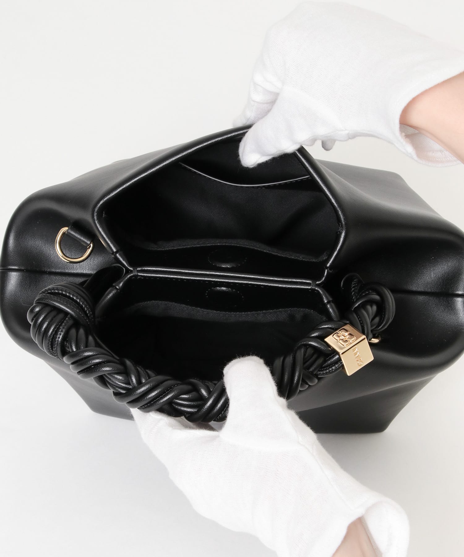 GANNI　Bou Bag Small Black -