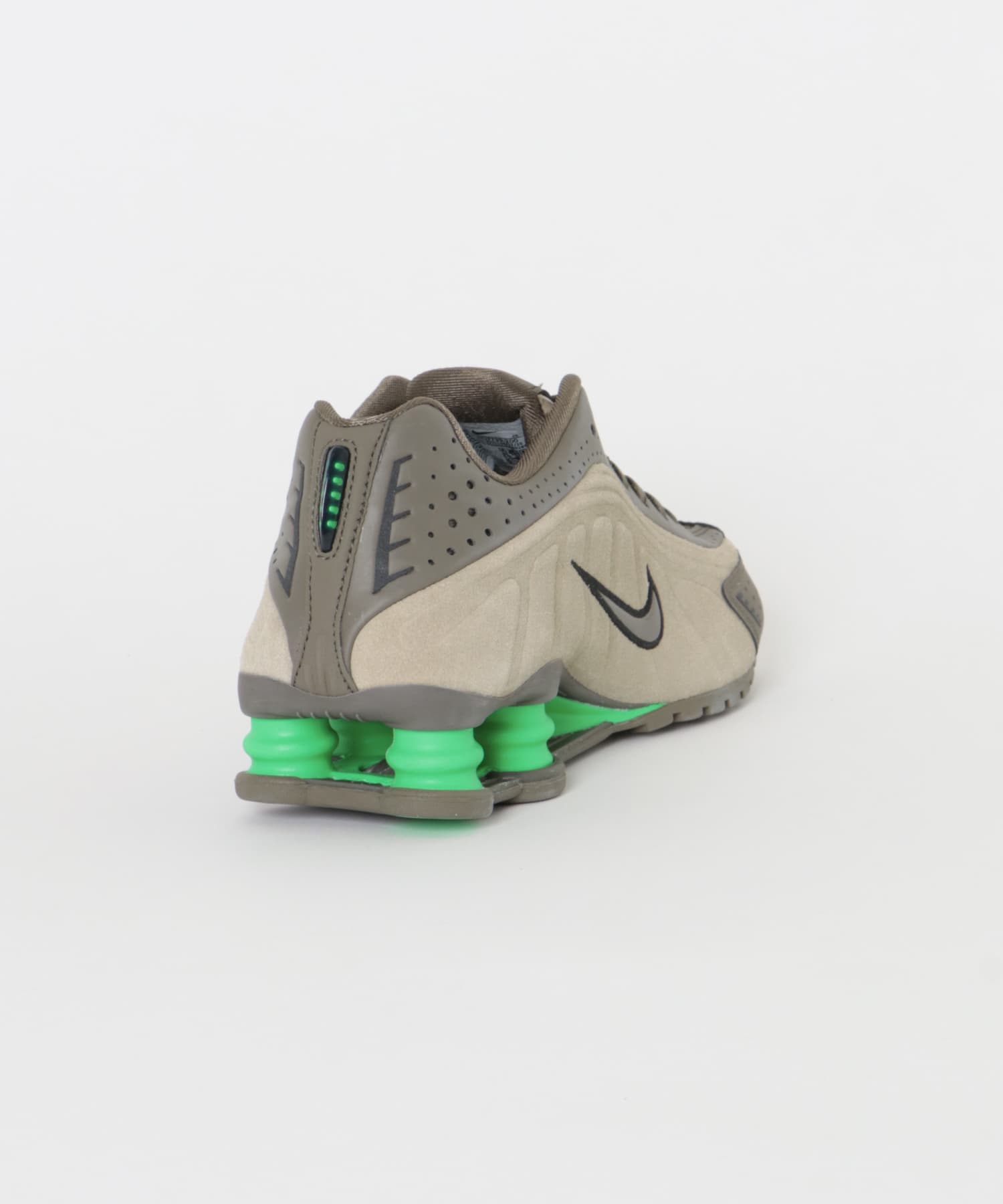 NIKE　SHOX R4 200 O KHA 23.5