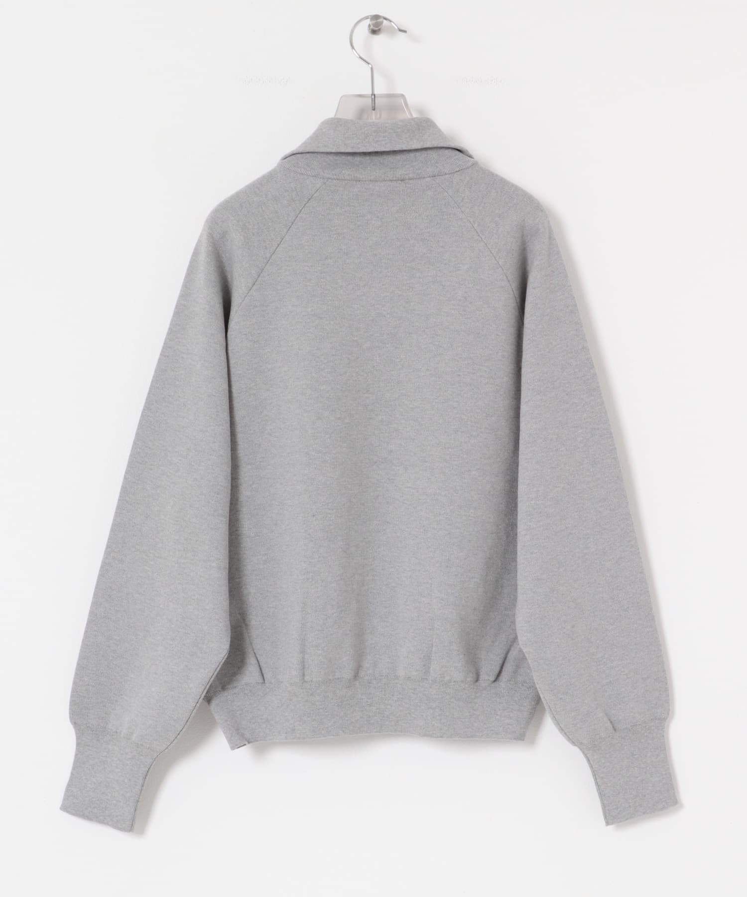 TOP GRAY