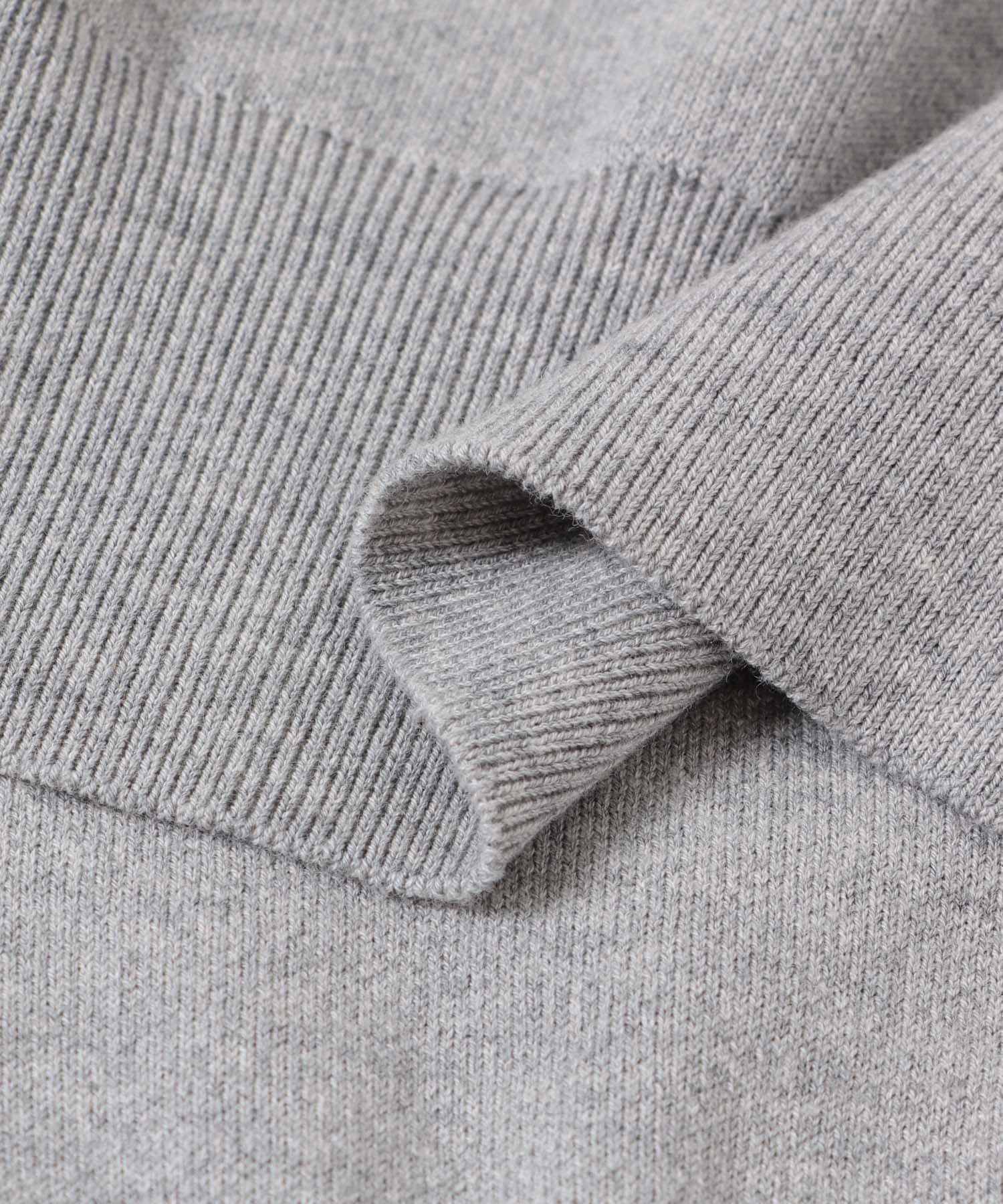 TOP GRAY