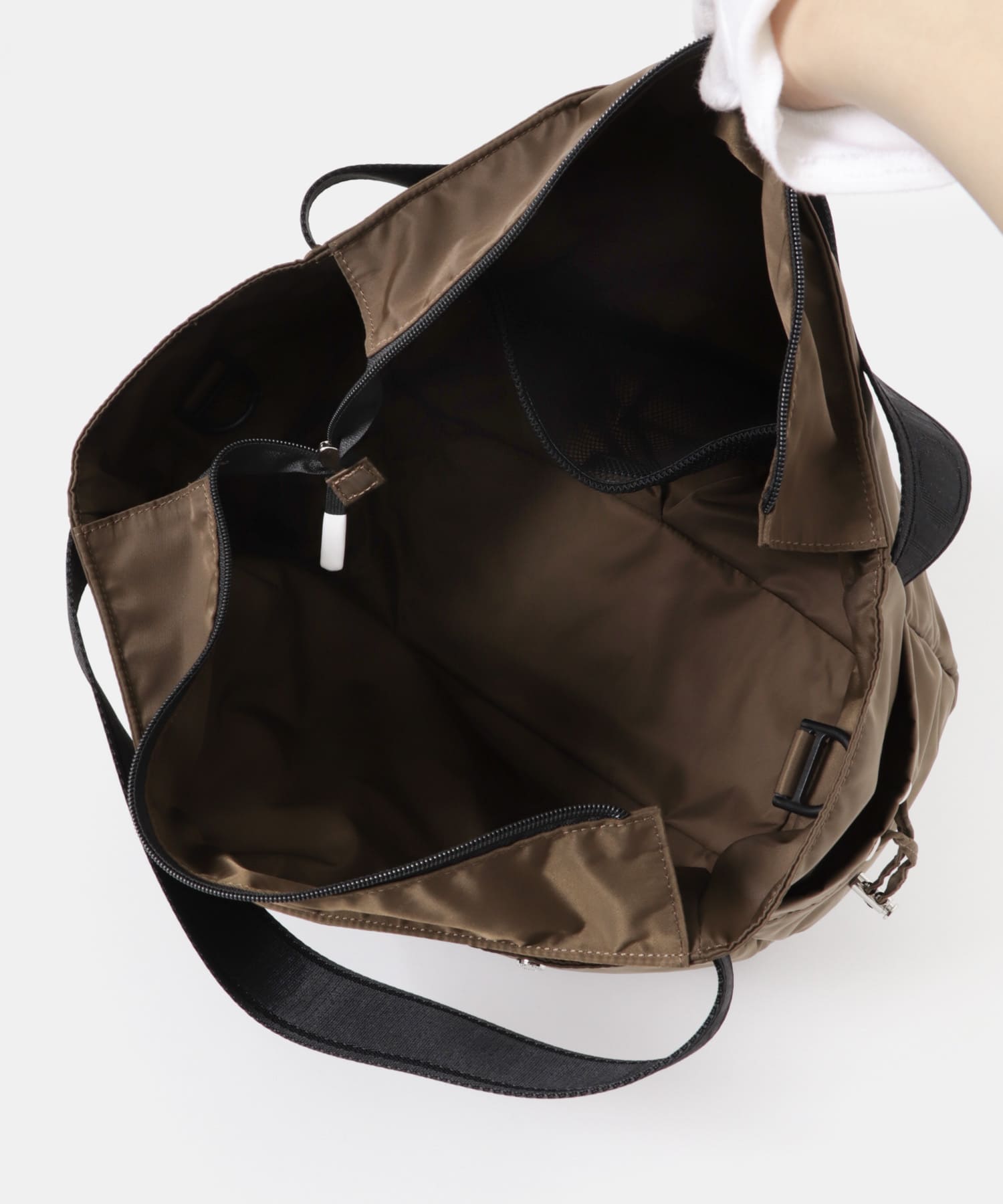NOMADIS　BASQUE M SLD 別注D.BRN 0