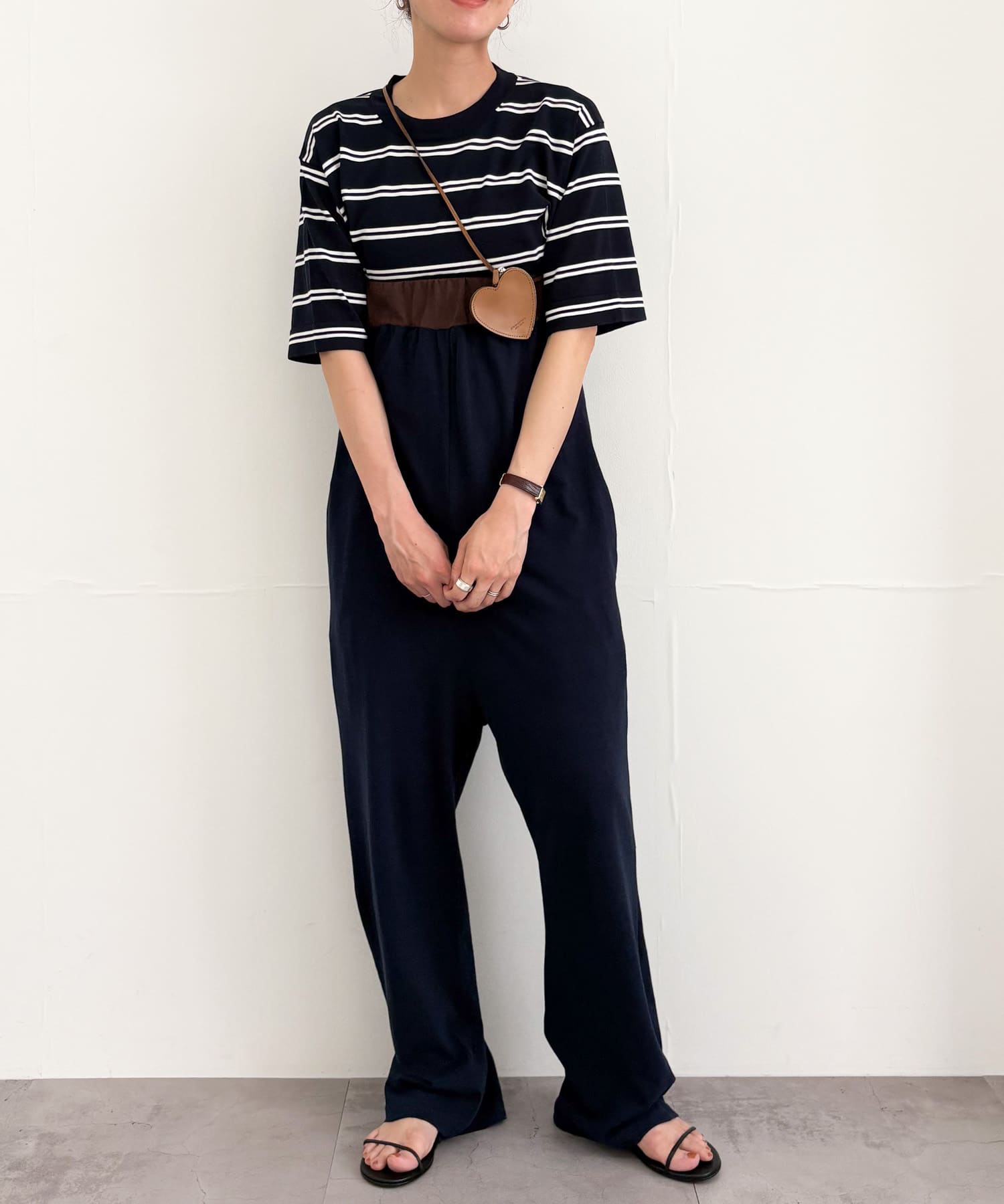NAVY BROWN