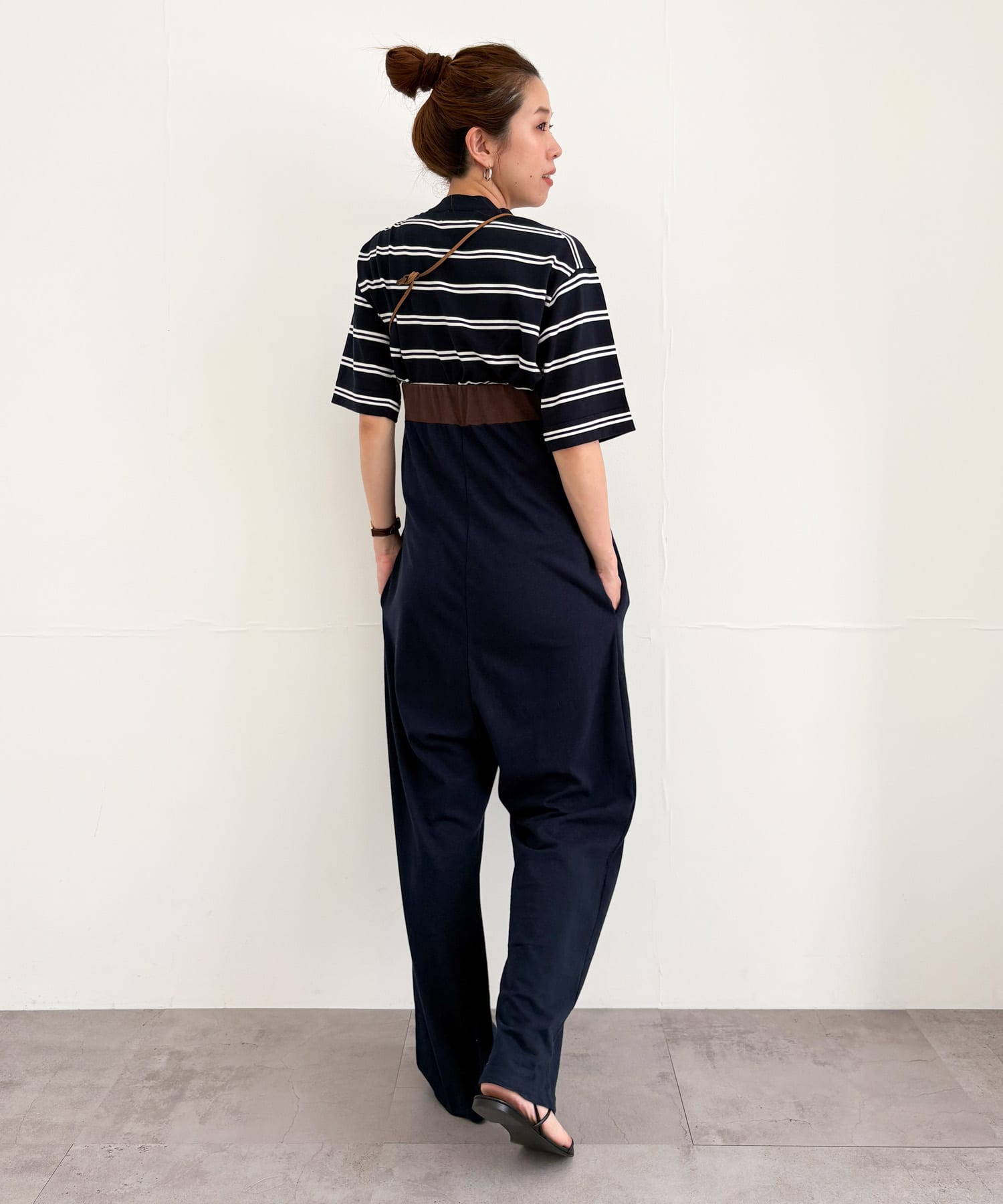 NAVY BROWN