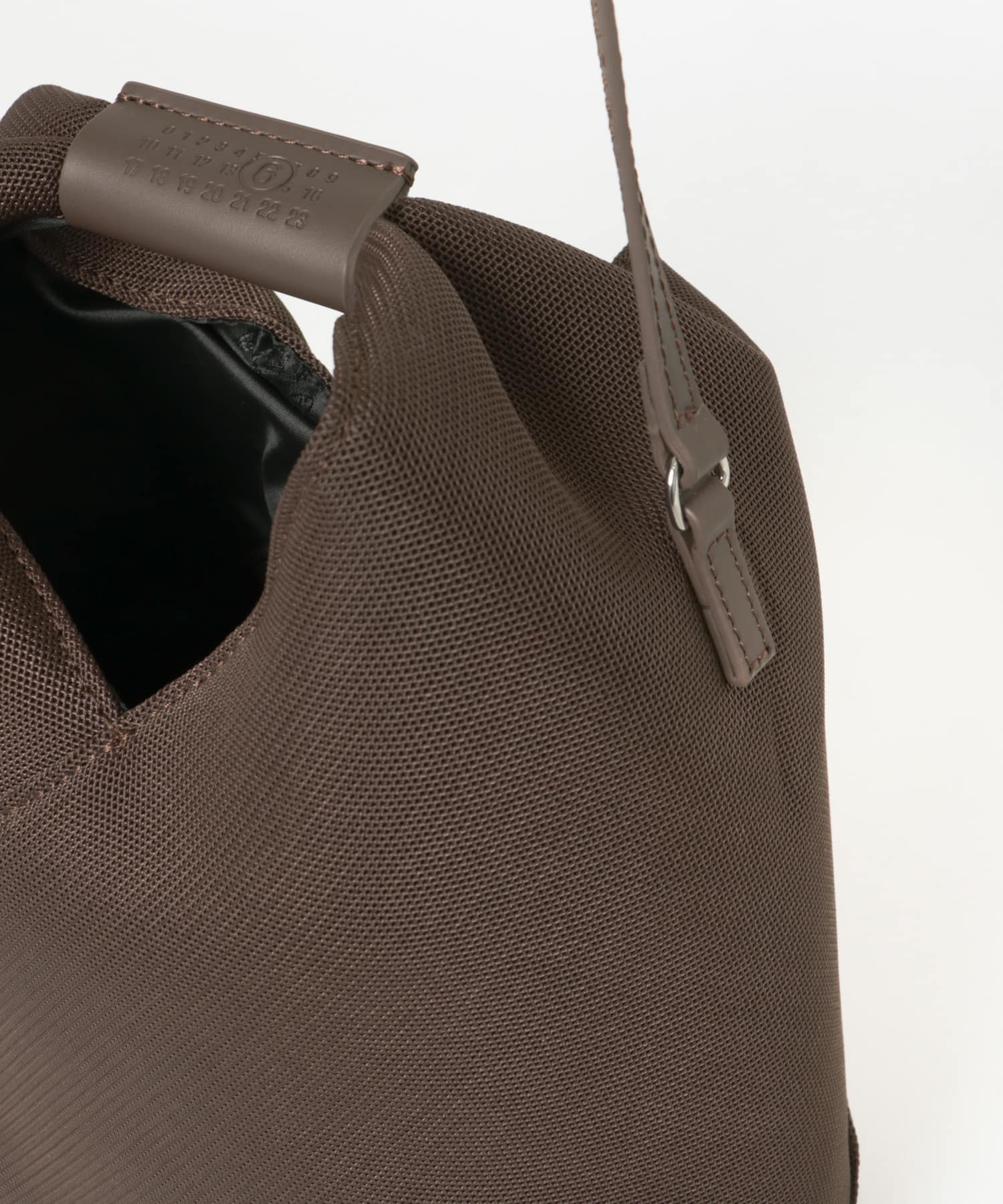MM6　P6414JapaneseCrossbodyBag T2625 -