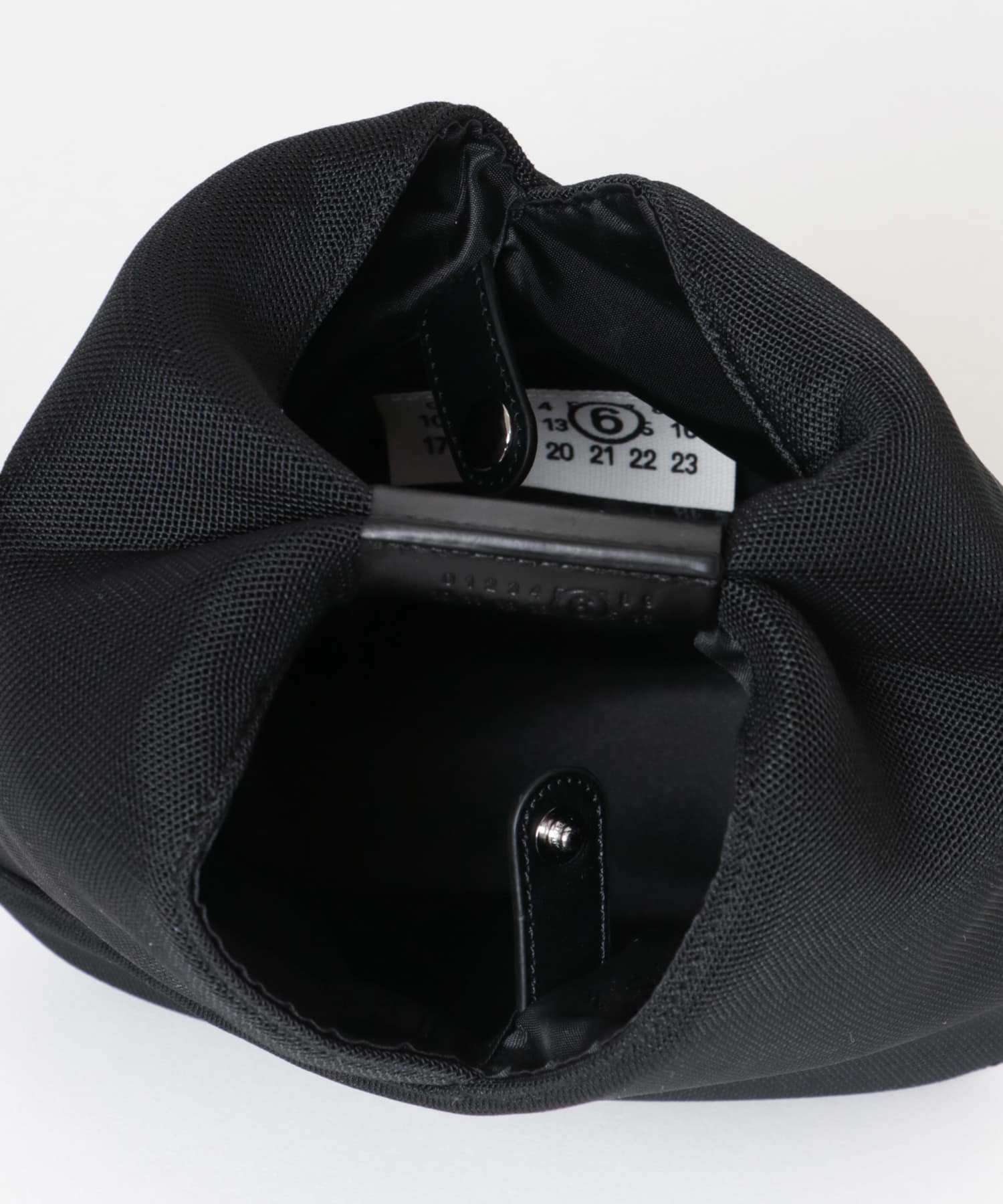 MM6　P6414JapaneseCrossbodyBag T8013BLACK -