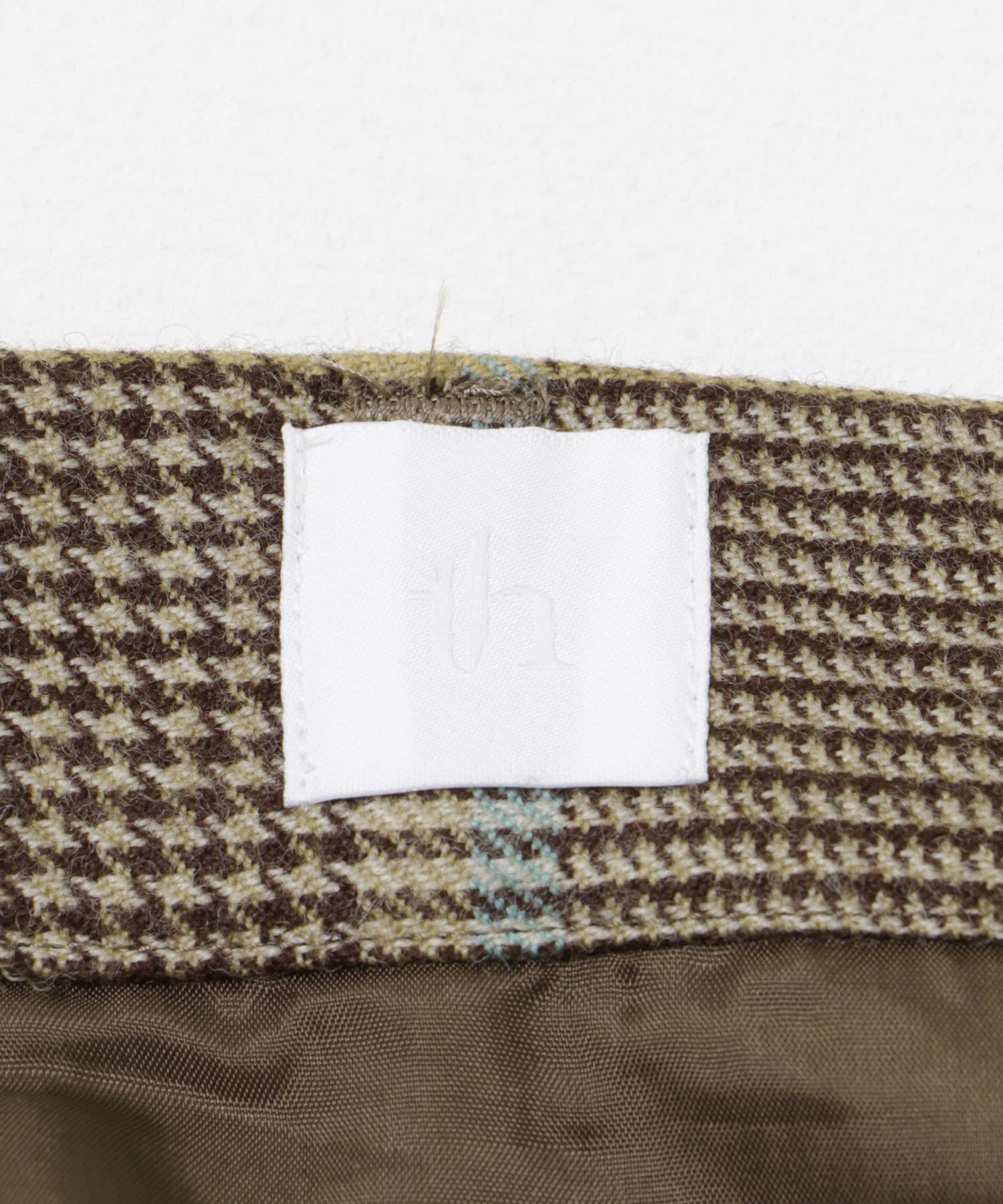 TARO HORIUCHI　Back Open Skirt check 0