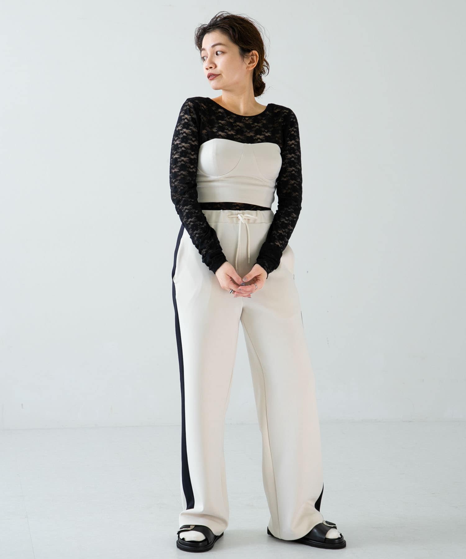 OFFWHITE