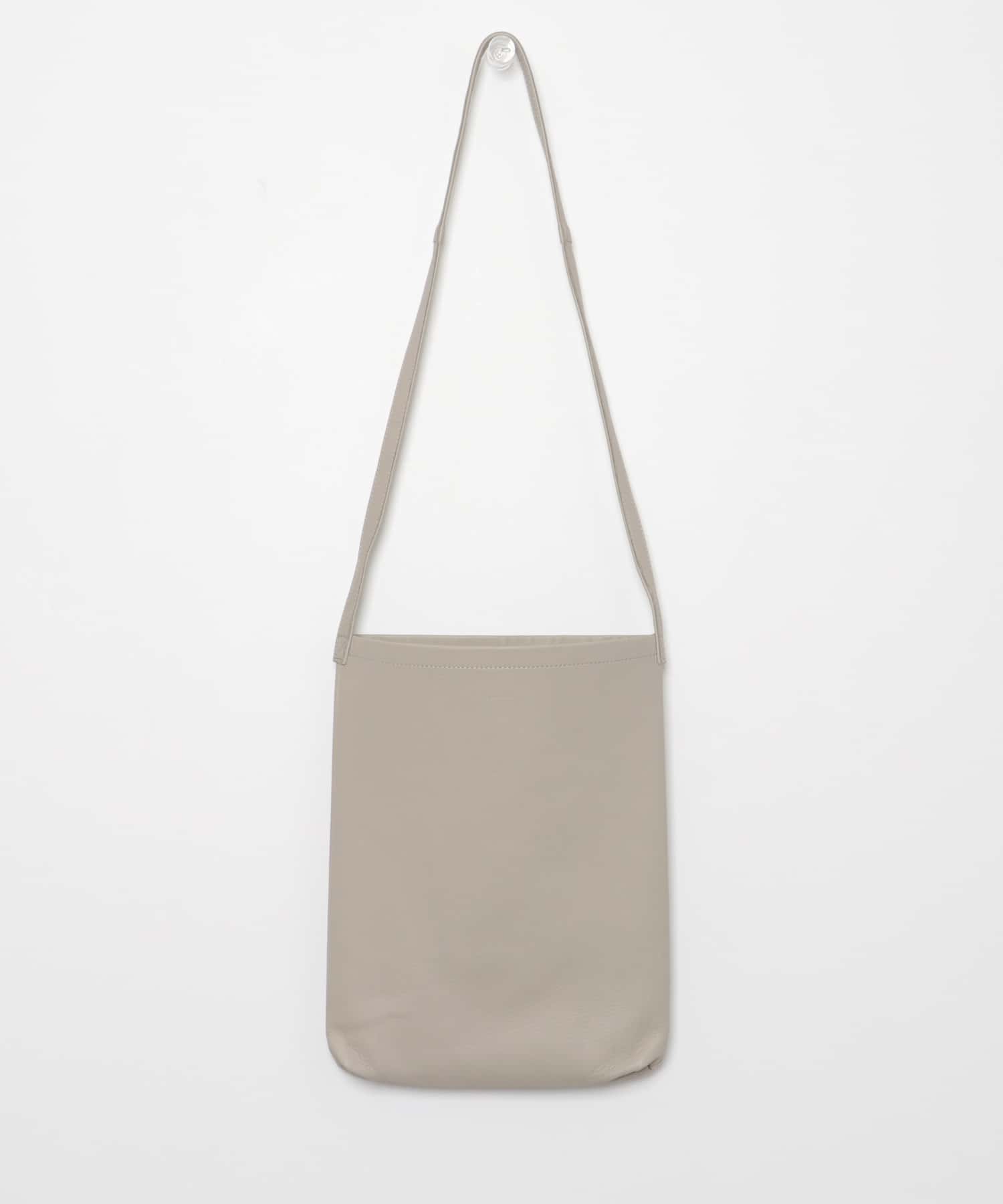 Hender Scheme　cow shoulder big oak FREE