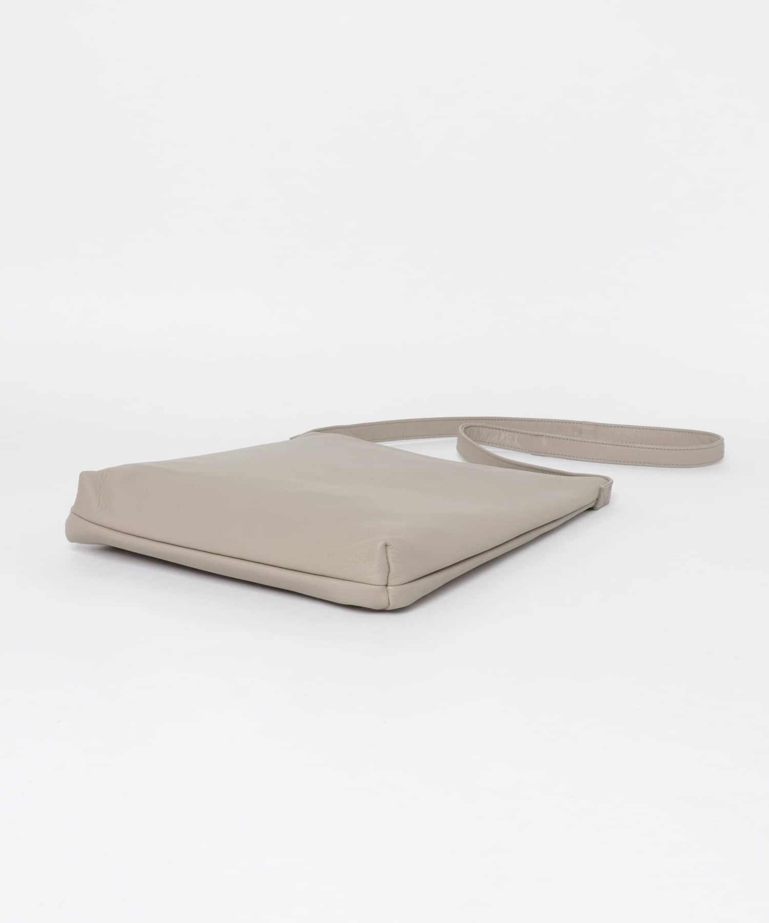 Hender Scheme　cow shoulder big oak FREE