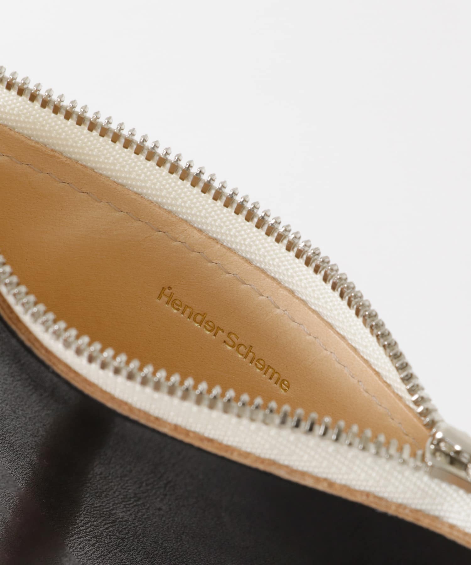 Hender Scheme　seamless chain purse BLACK -