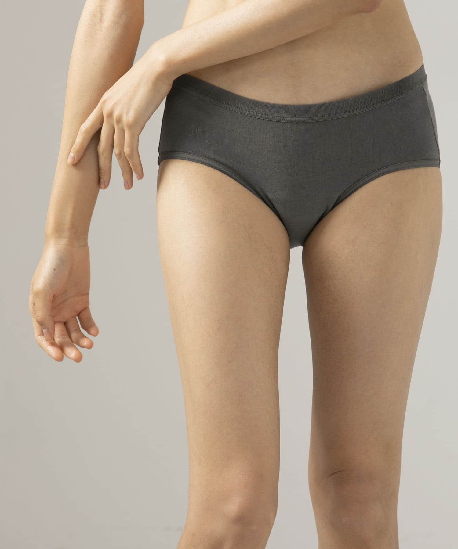 sign for ur MOON SHORTS gray S
