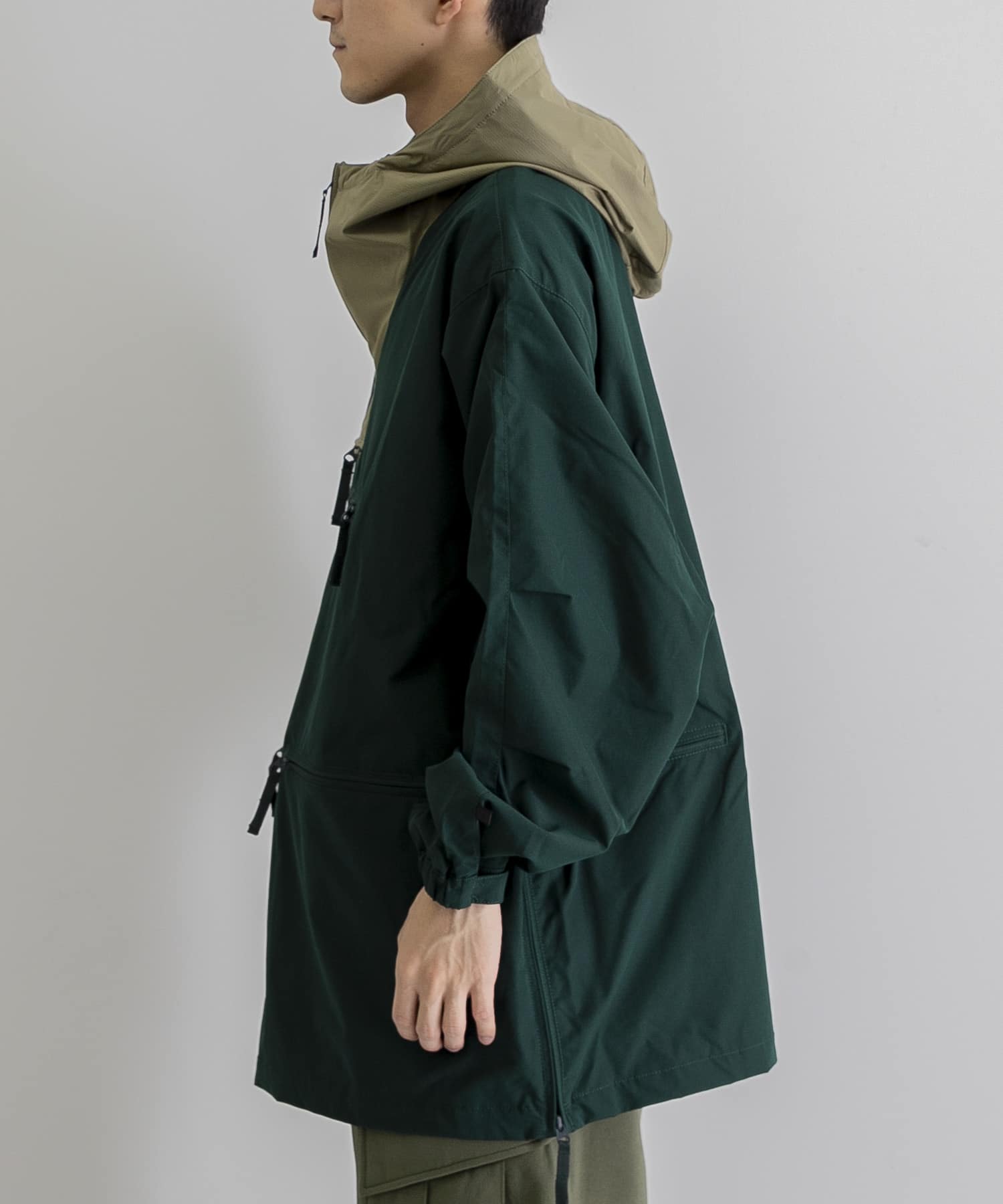model身長：175cm　着用サイズ：L