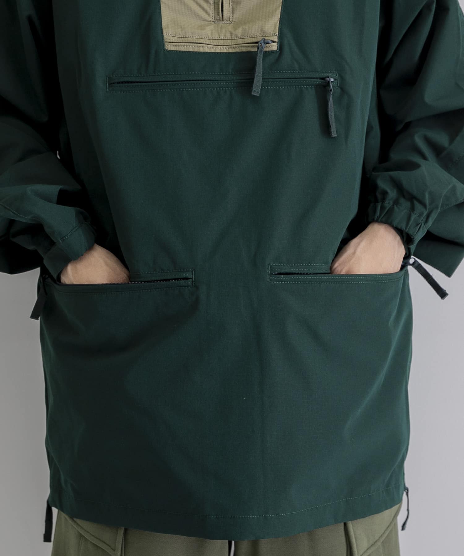 GREEN