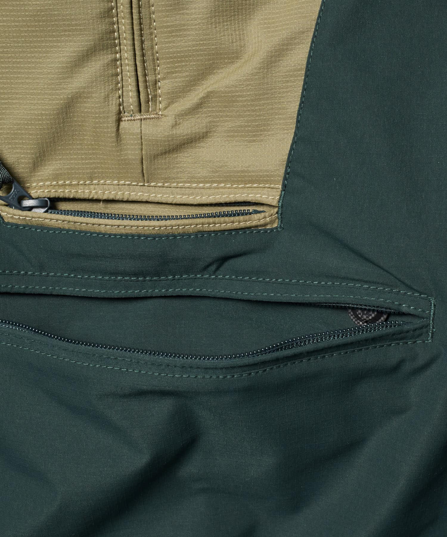 DAIWA PIER39　TECH ANORAK PARKA GREEN M