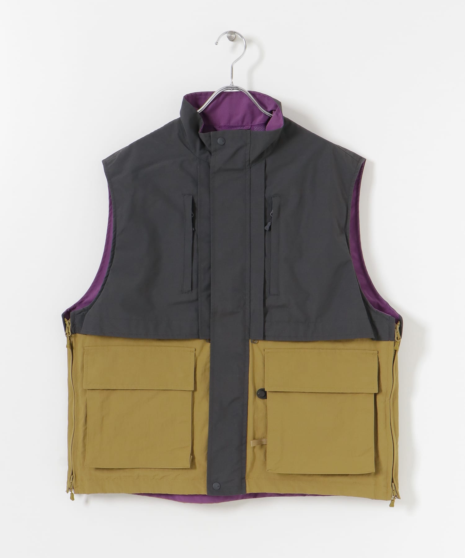 DAIWA PIER39　TECH LOGGER MOUNTAIN VEST CHARCOAL FREE