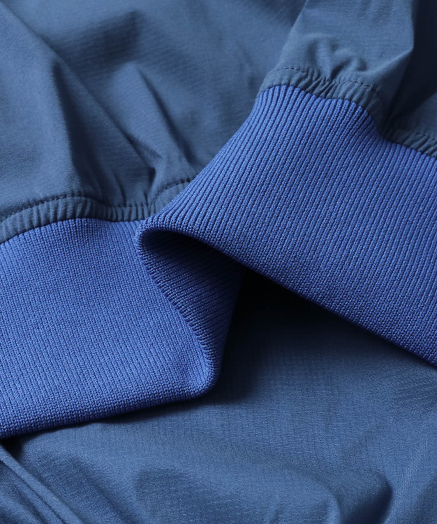 SFC　NYLON CREW Blue L