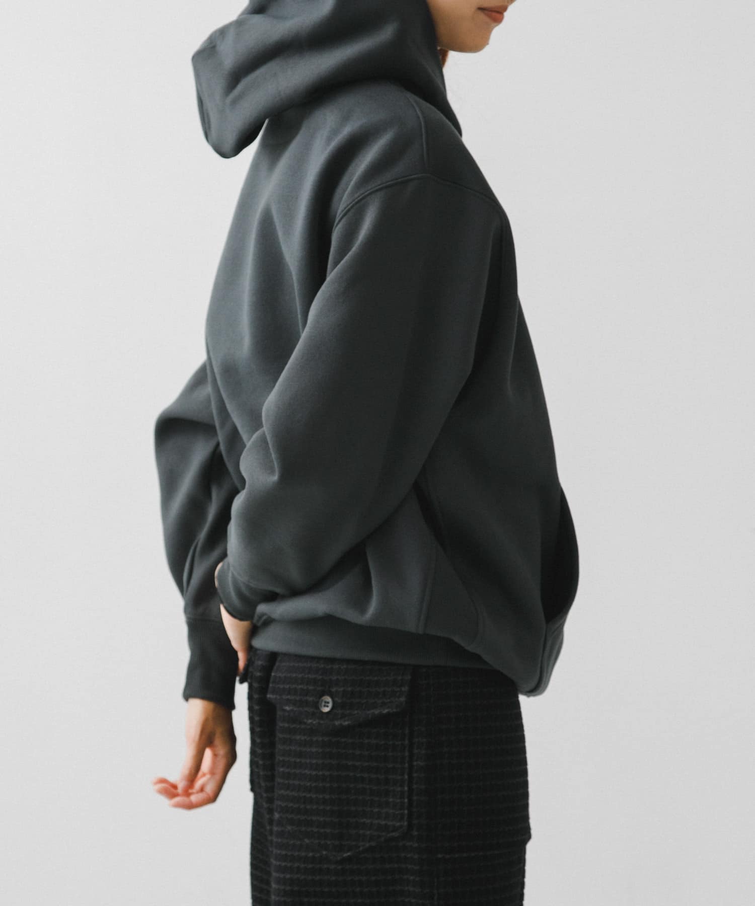 DAIWA PIER39　Ws TECH SWEAT HOODIE BLACK FREE