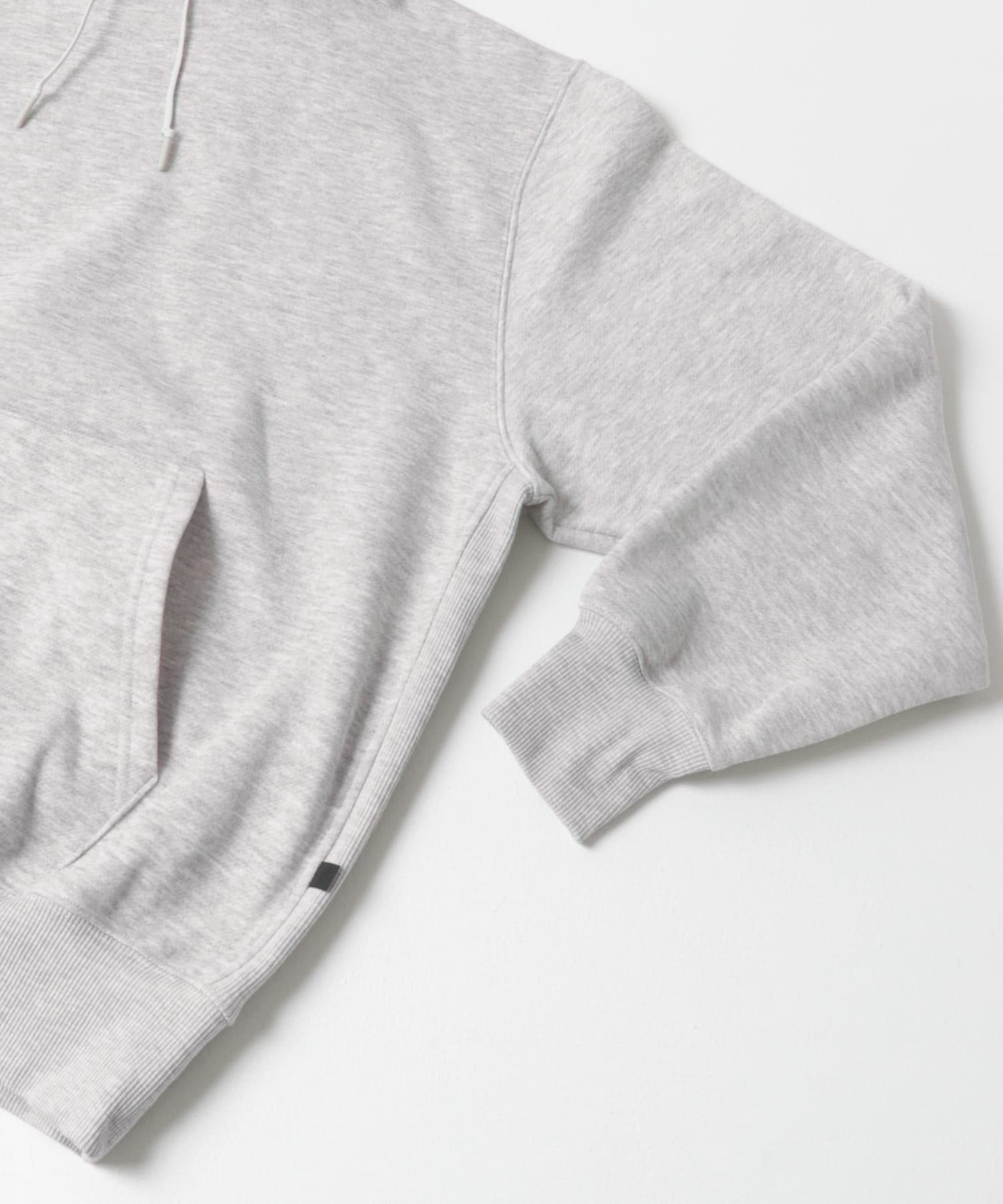 TOP GRAY