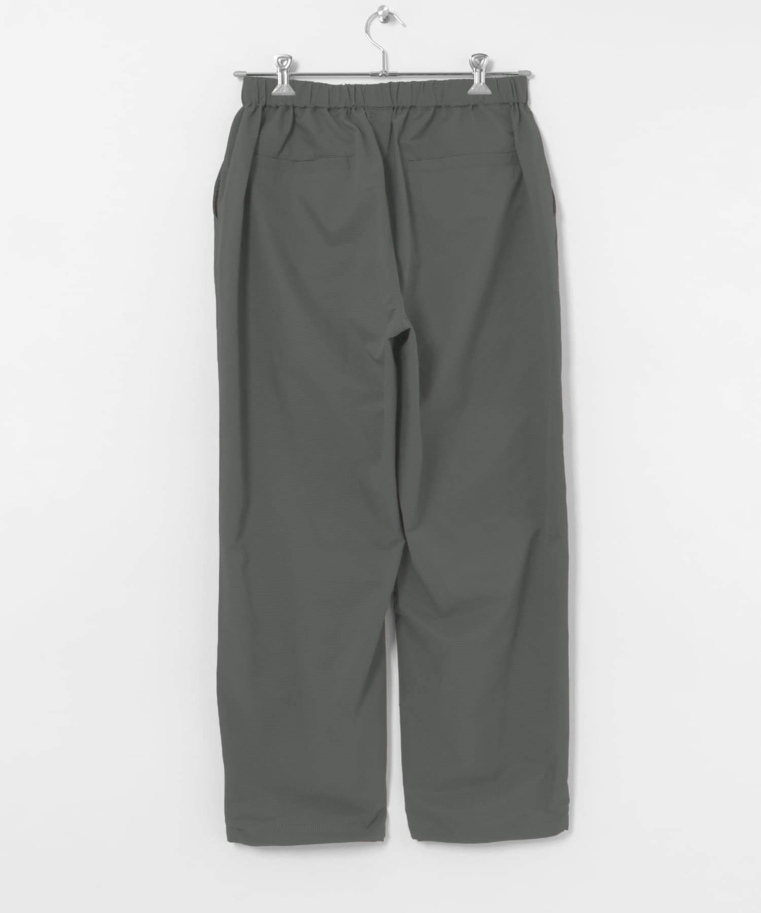 LAKE SEEKERS　Ventilation easy pant CHARCOAL M