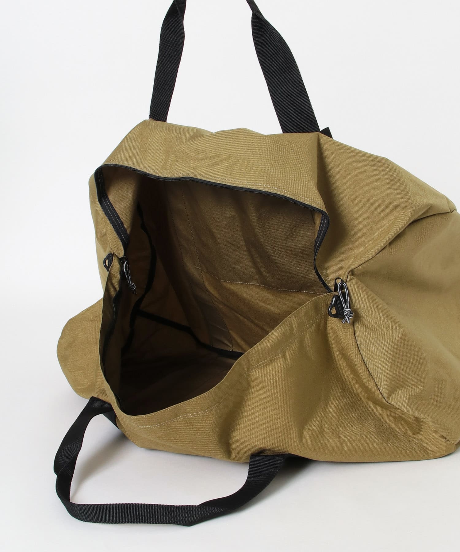 OUTDOOR PRODUCTS　Roll Boston GIANT BEIGE FREE