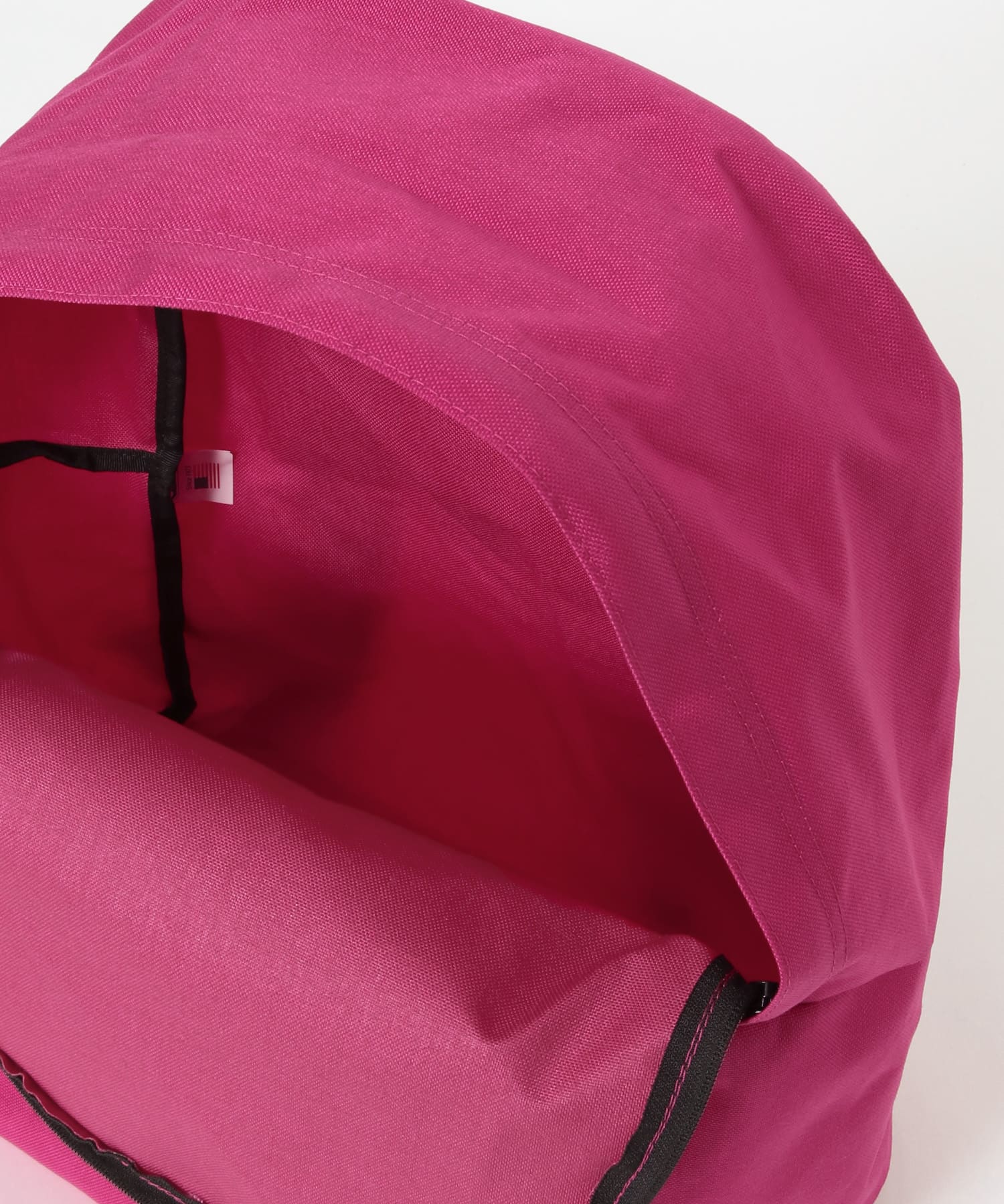 OUTDOOR PRODUCTS　Daypack　COLOSSAL FUCHSIA FREE