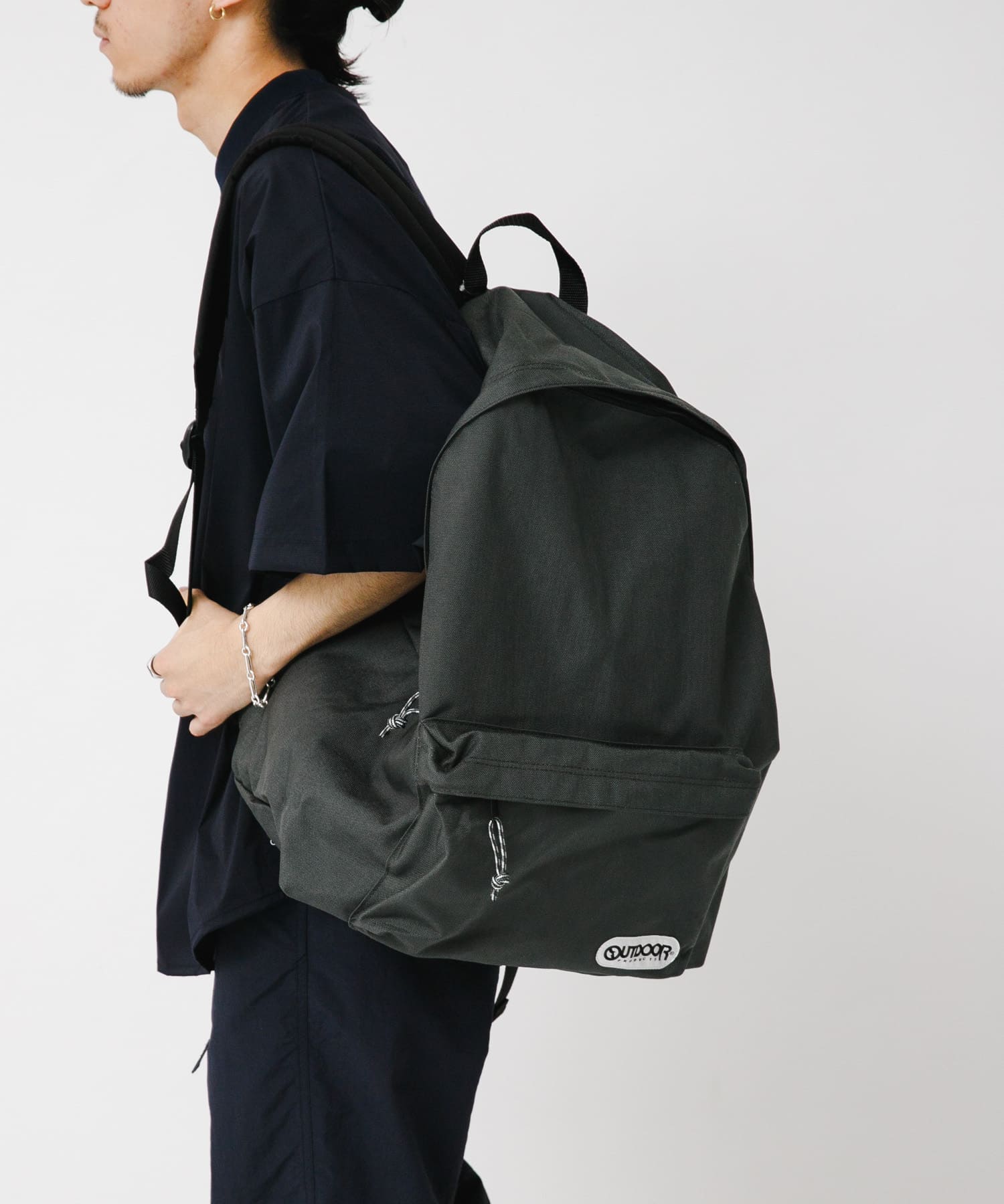 OUTDOOR PRODUCTS　Daypack　X-LARGE GRAPHITE FREE