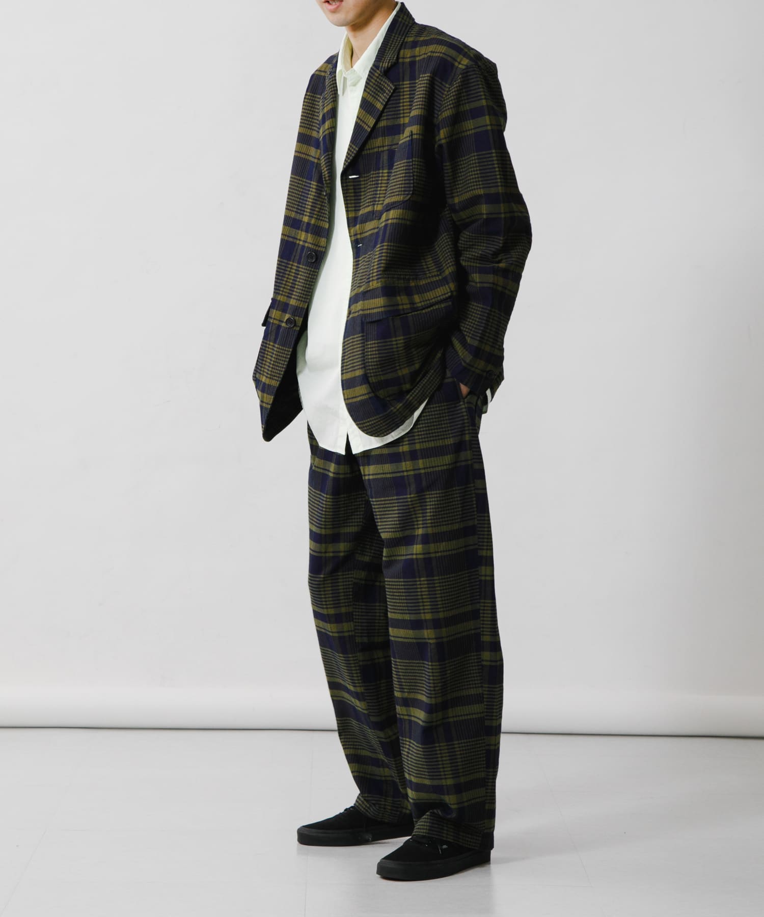 model身長：180cm 着用サイズ：2