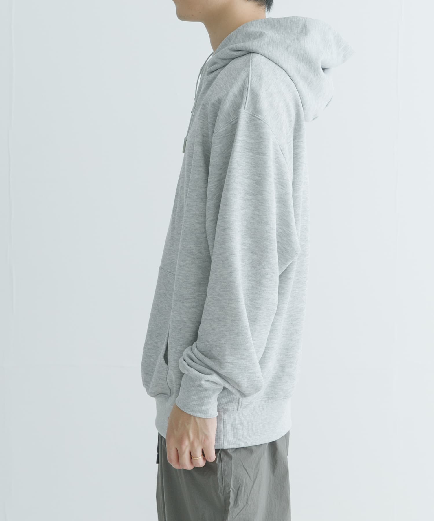 model身長：176cm 着用サイズ：L