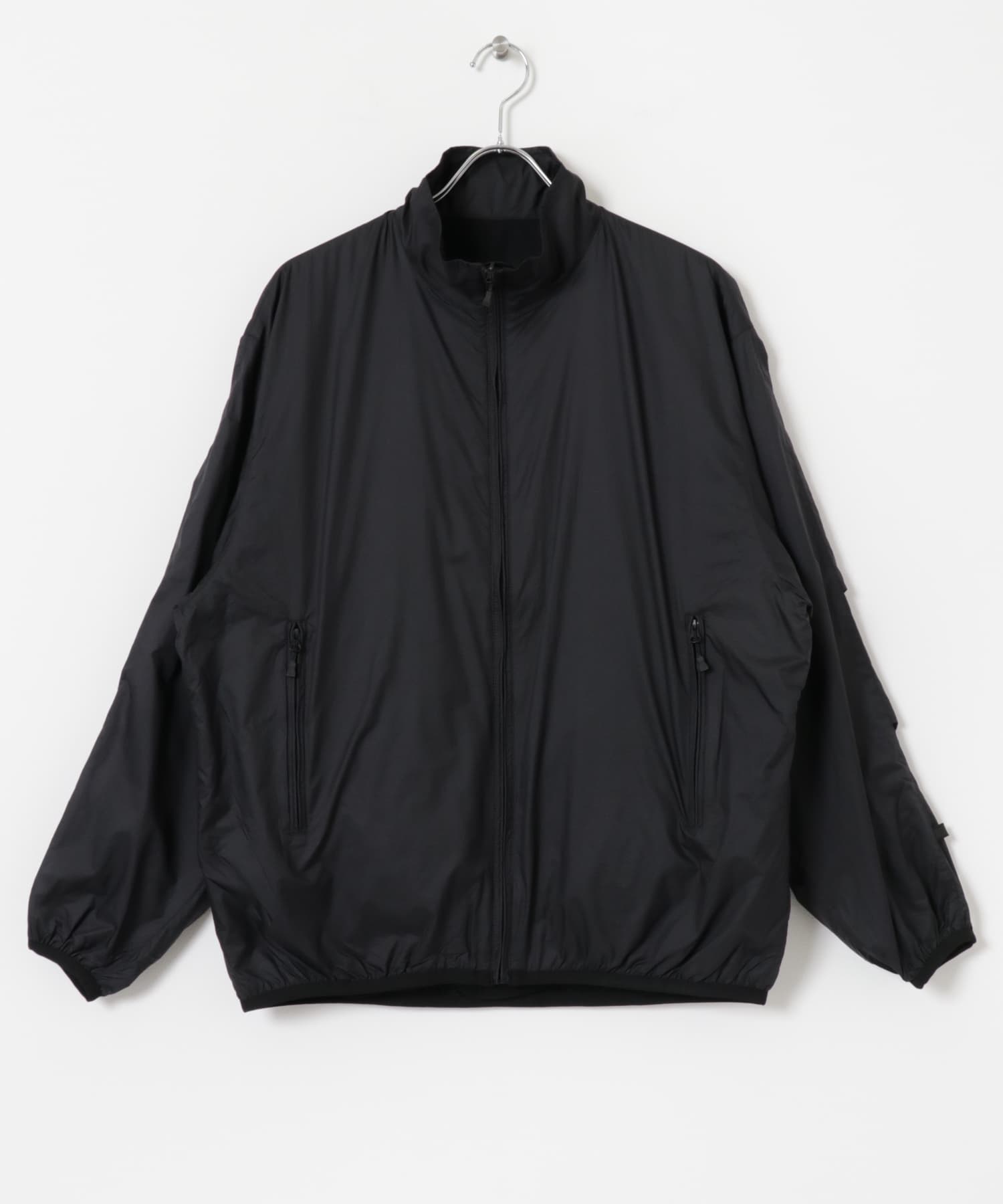 DAIWA PIER39　TECH REVERSIBLE WIND SHIELD JACKET
