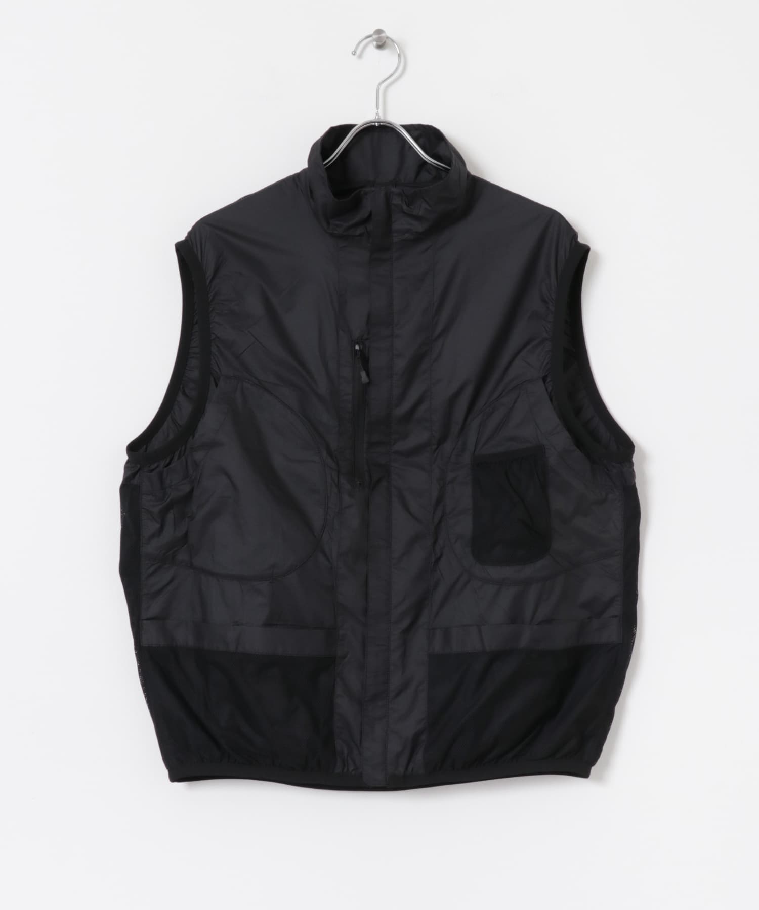 DAIWA PIER39　REVERSIBLE WIND SHIELD VEST BLACK S