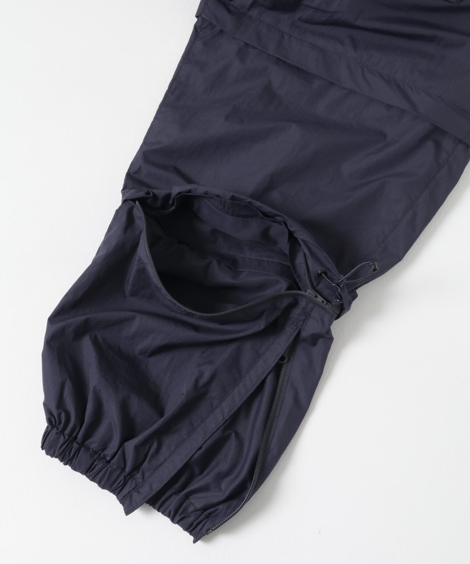 DAIWA PIER39　DECHATABLE WINDBREAKER PANTS M NAVY L