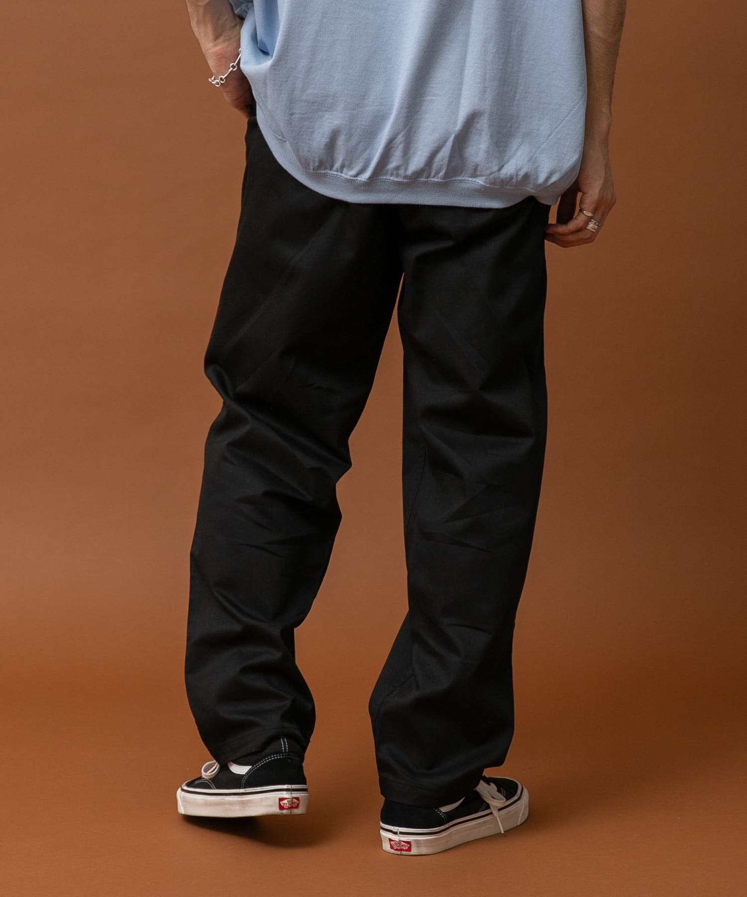 model身長：170cm 着用サイズ：FREE