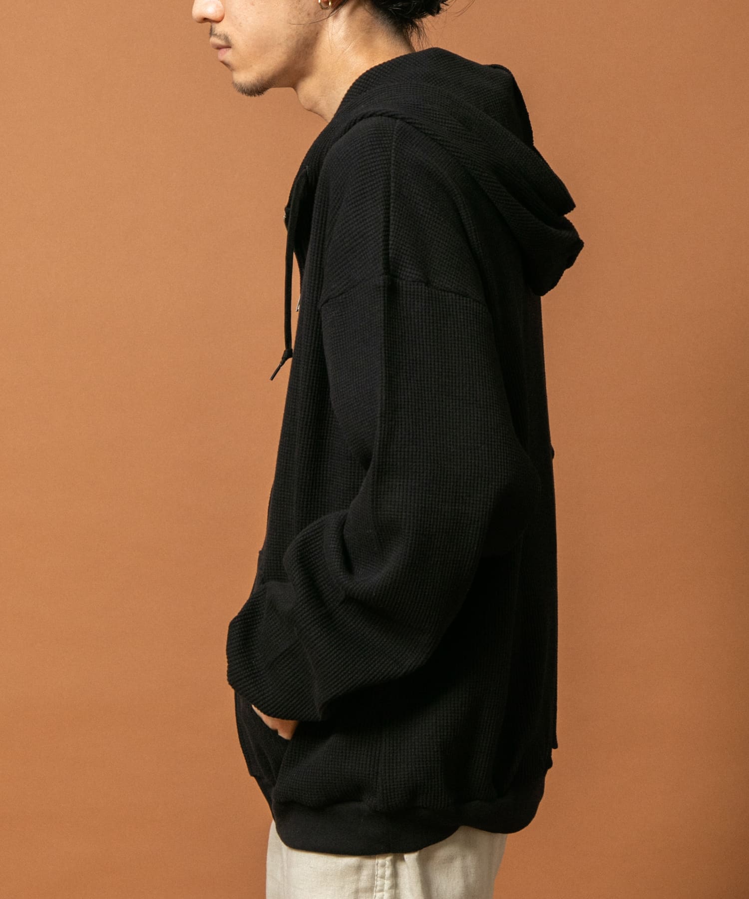 model身長：170cm 着用サイズ：FREE