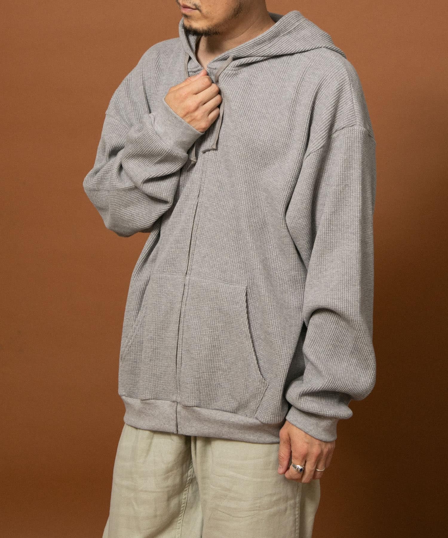 RELAX FIT　ワッフルパーカー