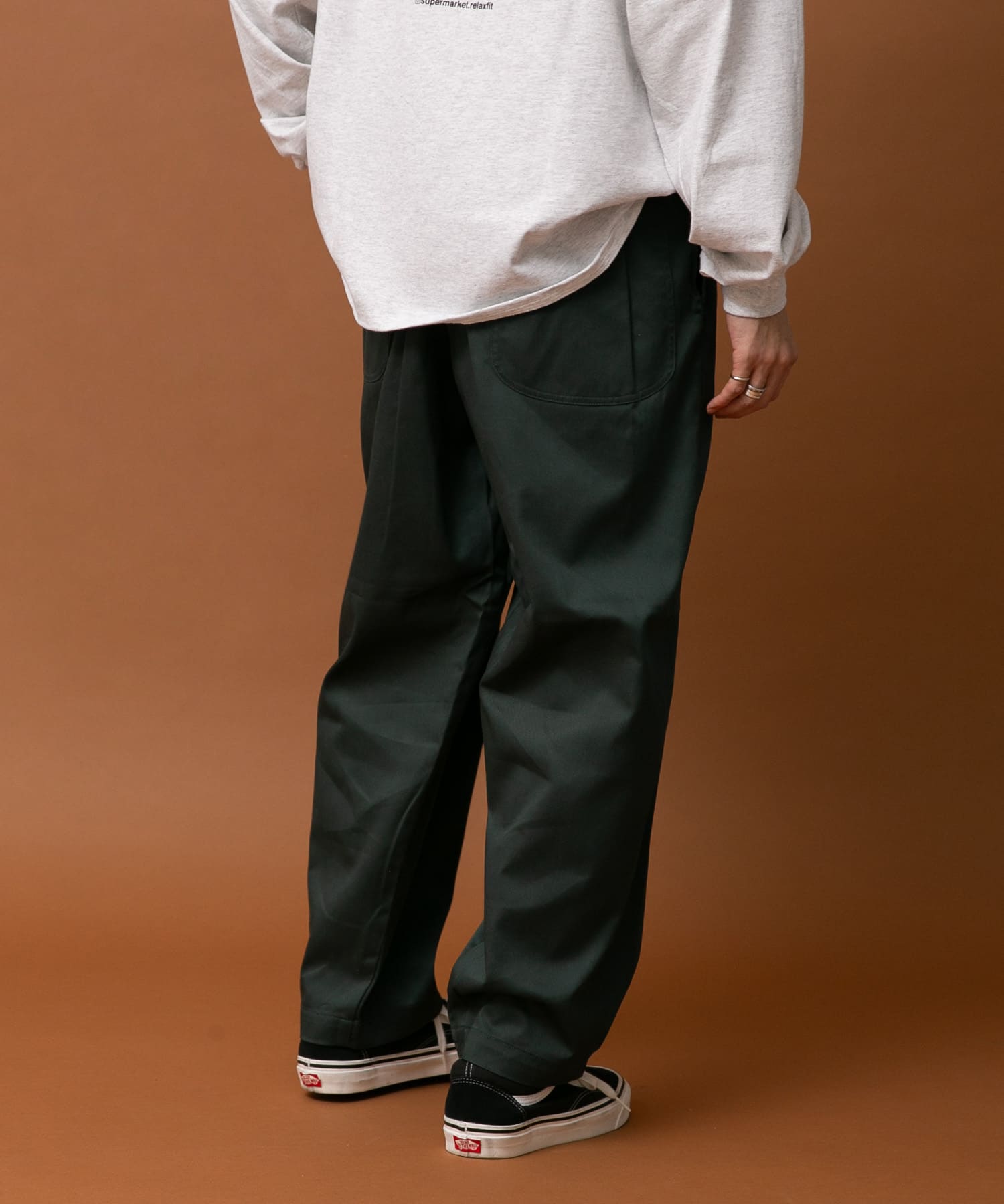 model身長：170cm 着用サイズ：FREE