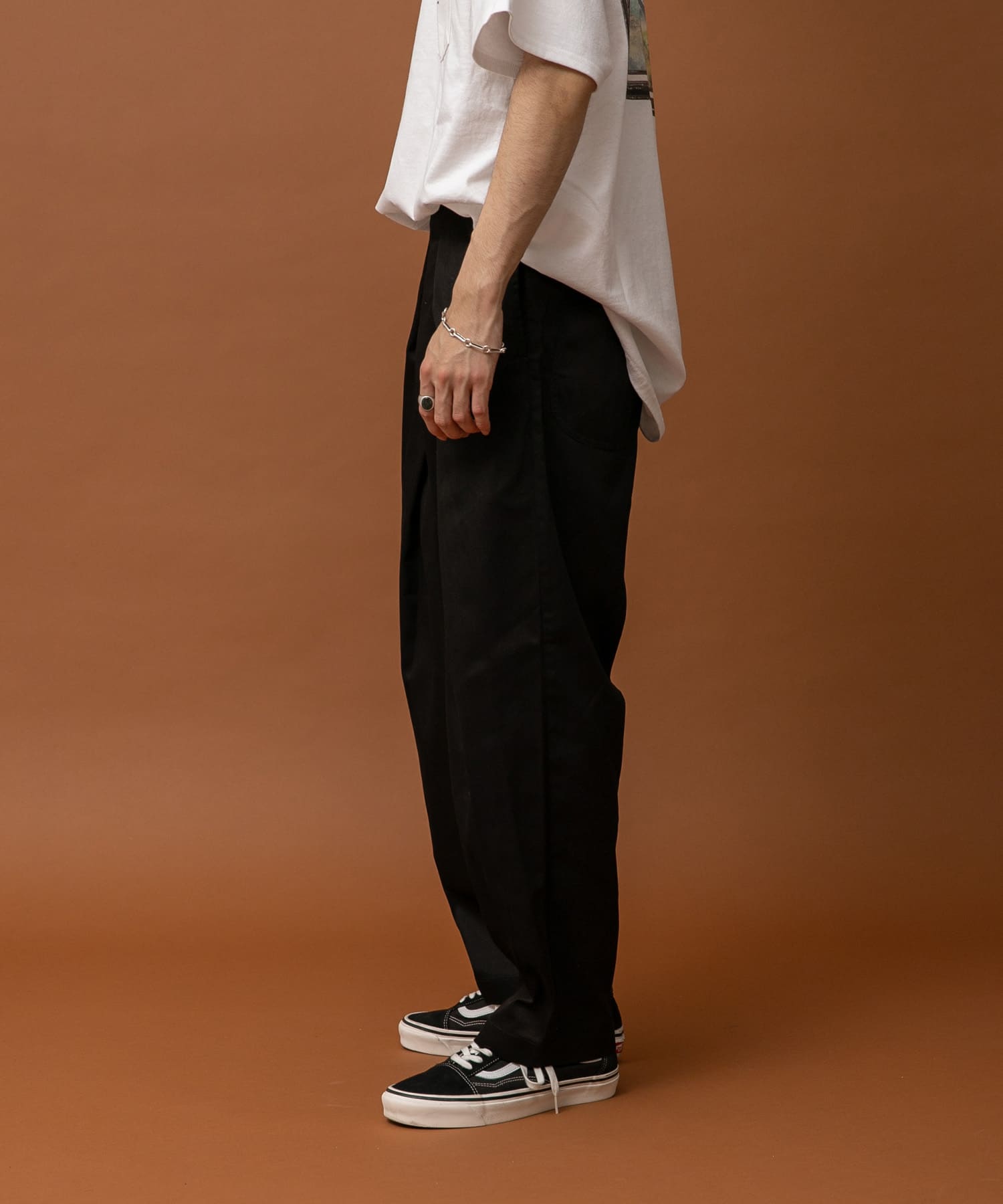 model身長：170cm 着用サイズ：FREE