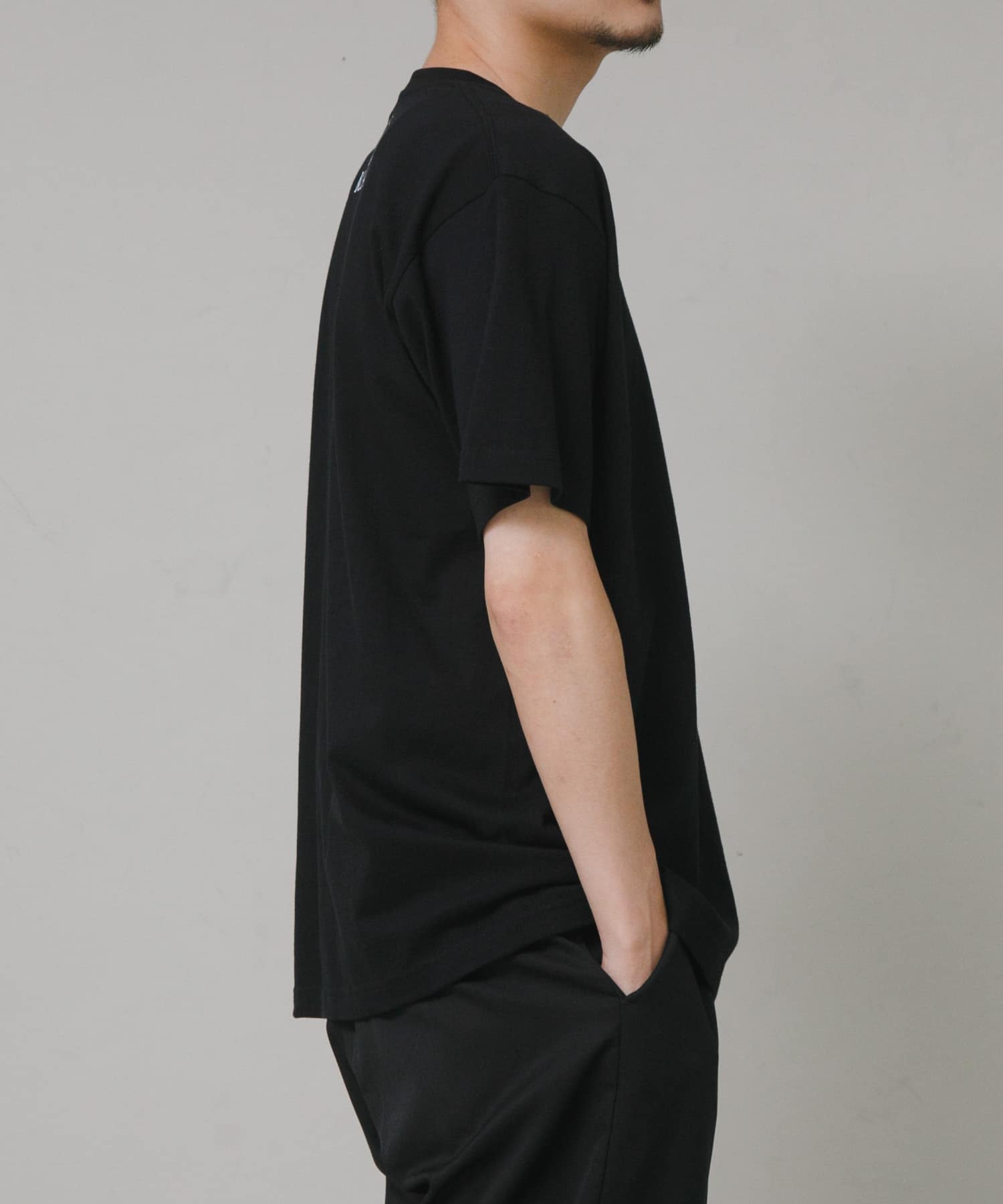 semoh　UNO×YGM “Moja” TEE BLACK 1