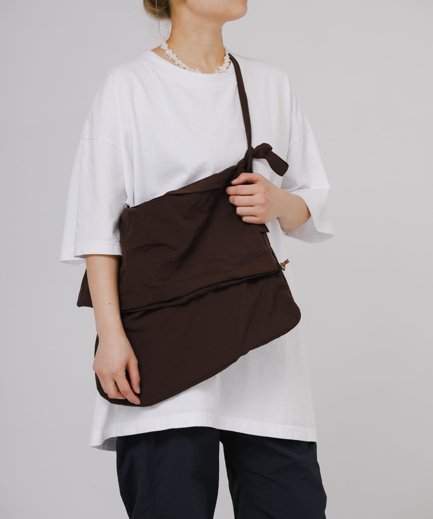 RELAX FIT　イージーバッグ BROWN FREE