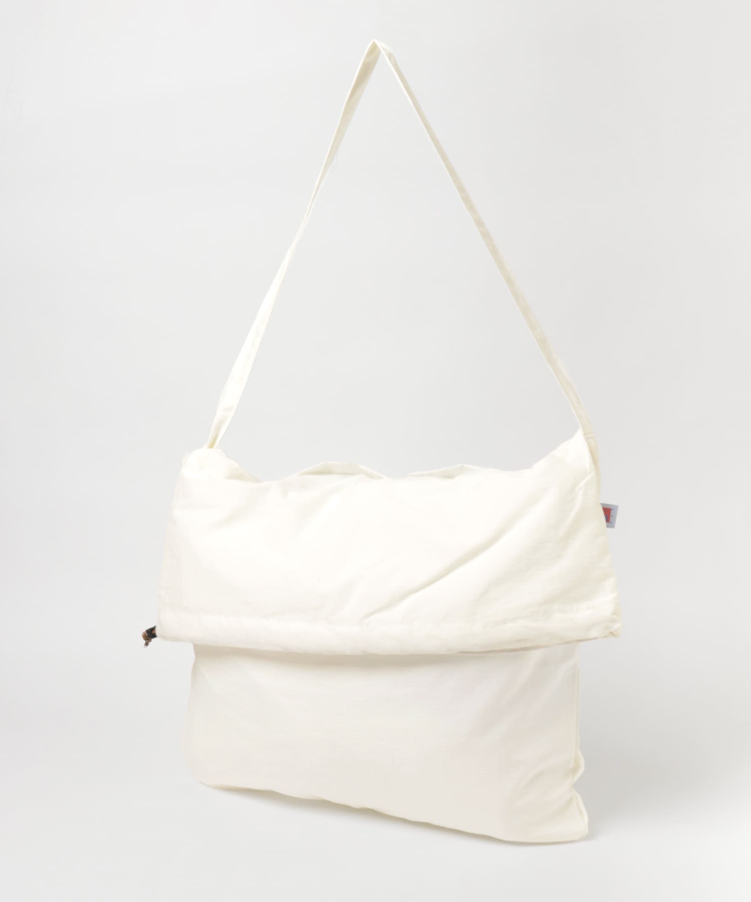 RELAX FIT　イージーバッグ WHITE FREE