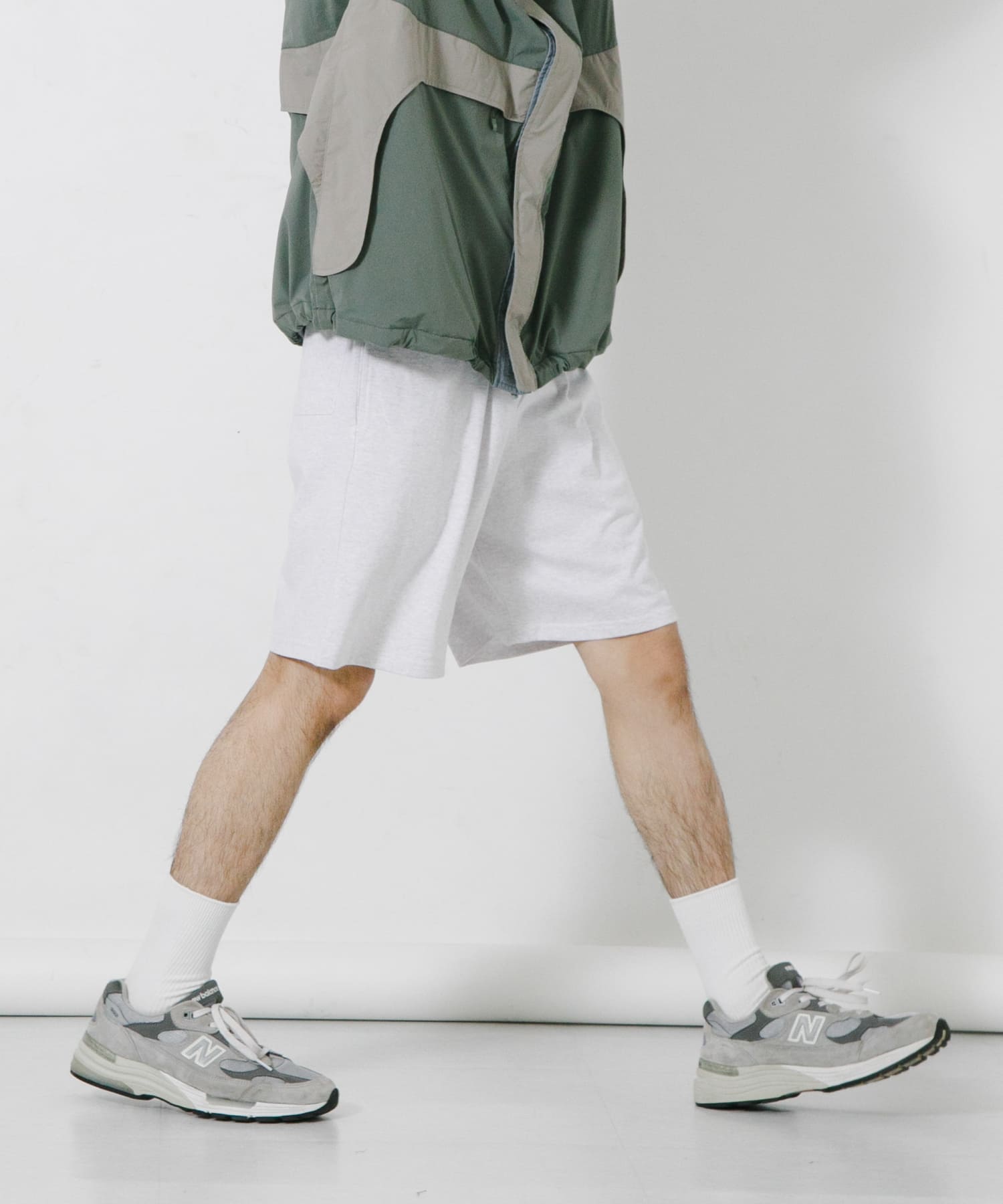 model身長：180cm 着用サイズ：FREE