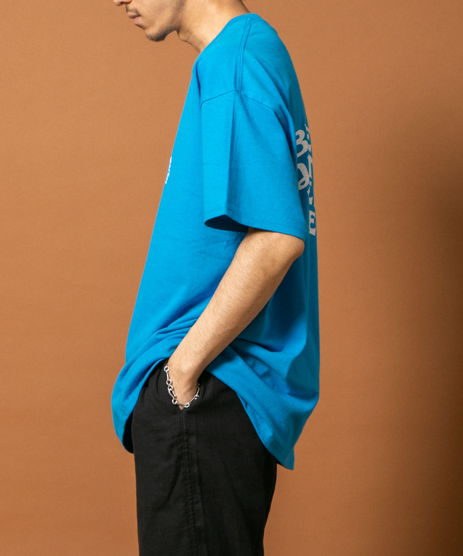 model身長：170cm 着用サイズ：FREE