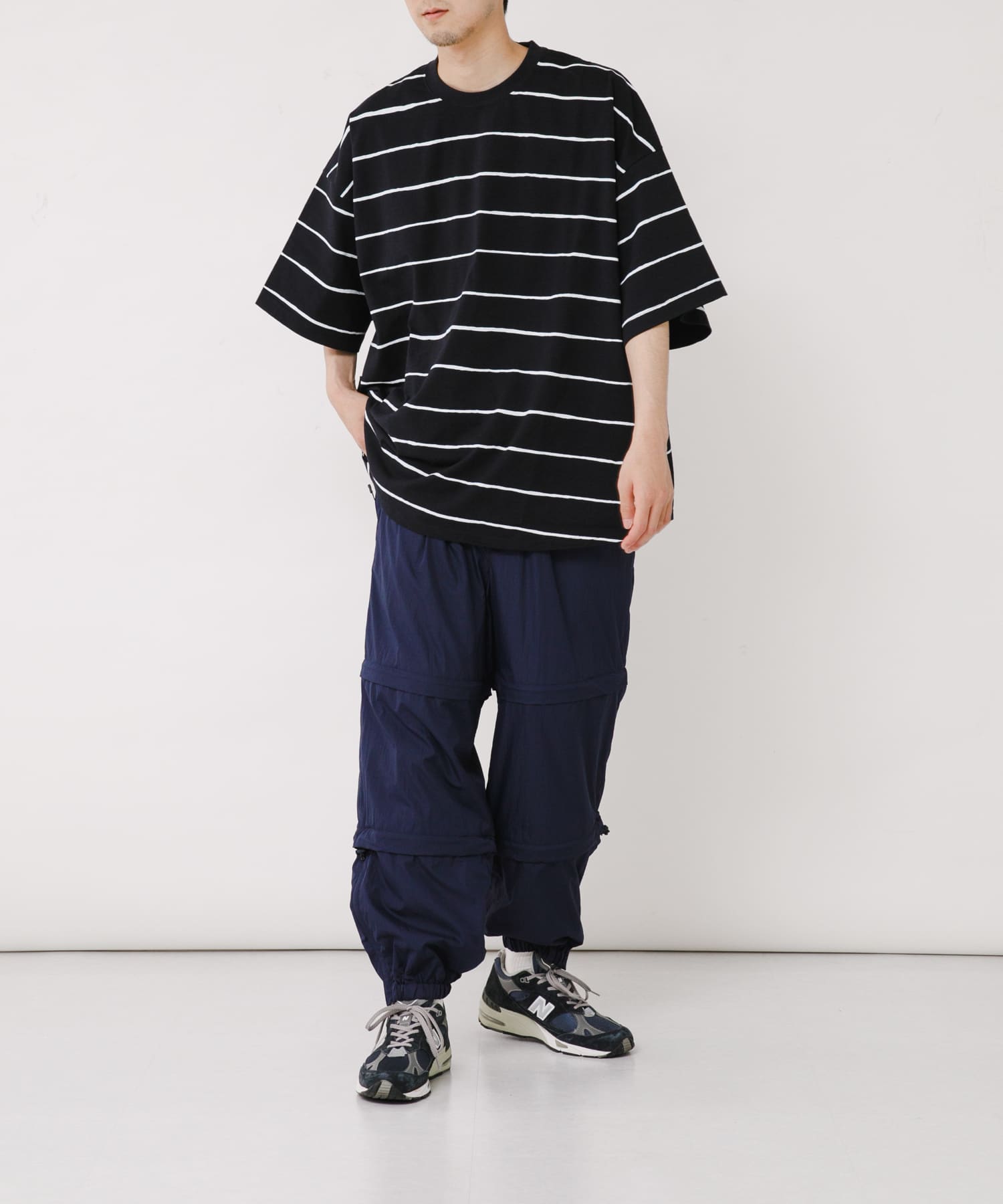 D.NVY/WHT