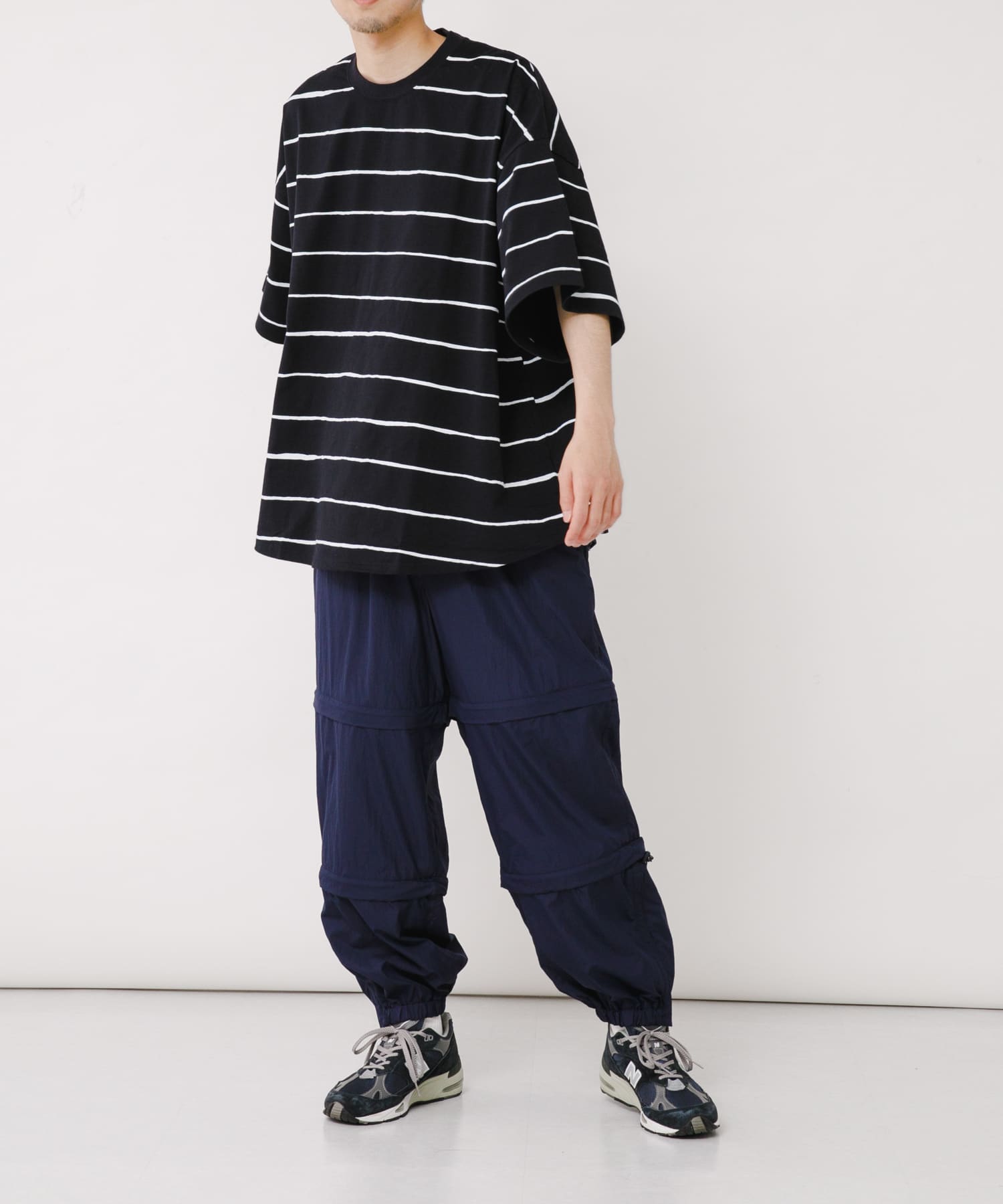 D.NVY/WHT